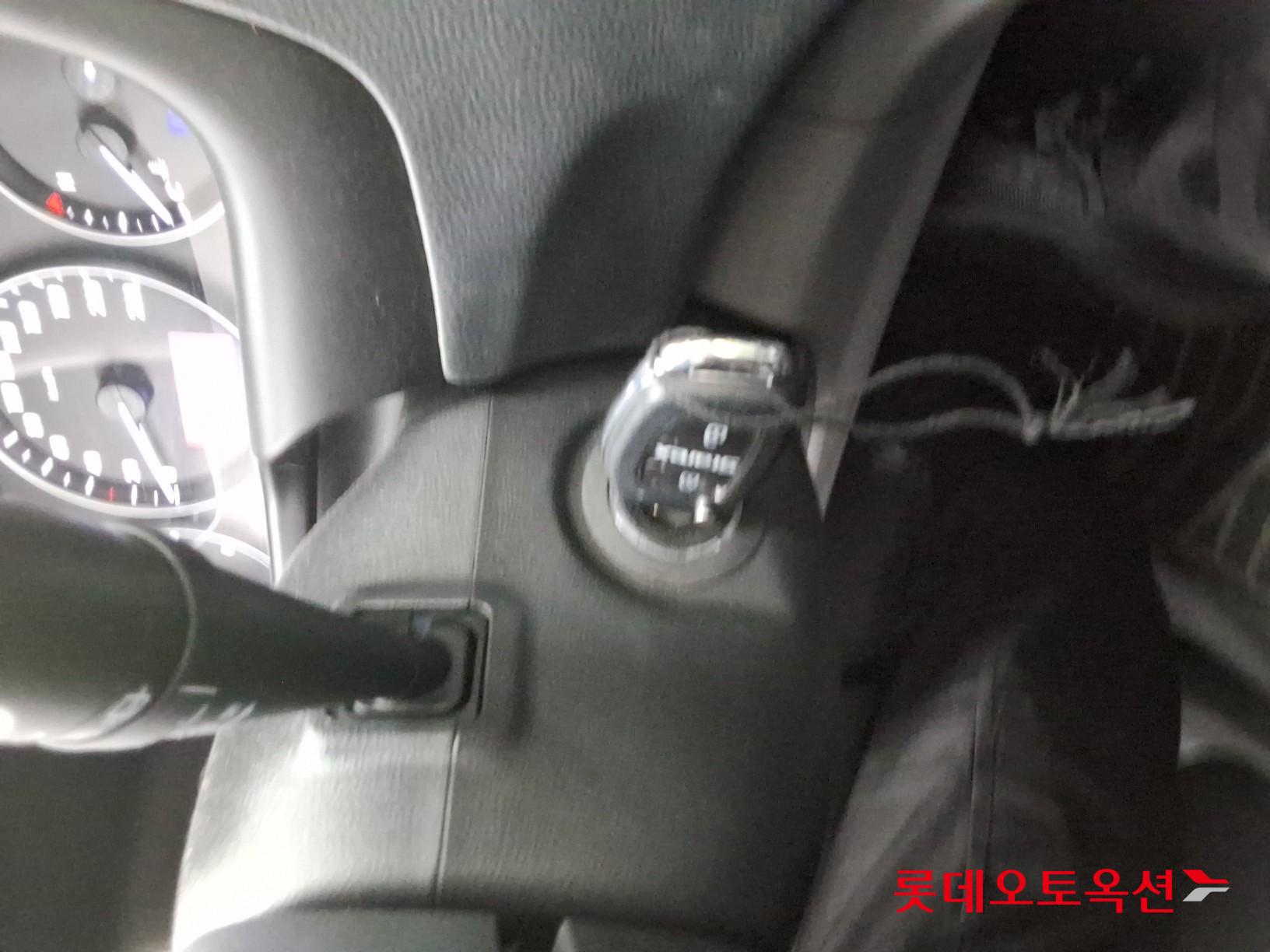 2021 - hyundai grand starex