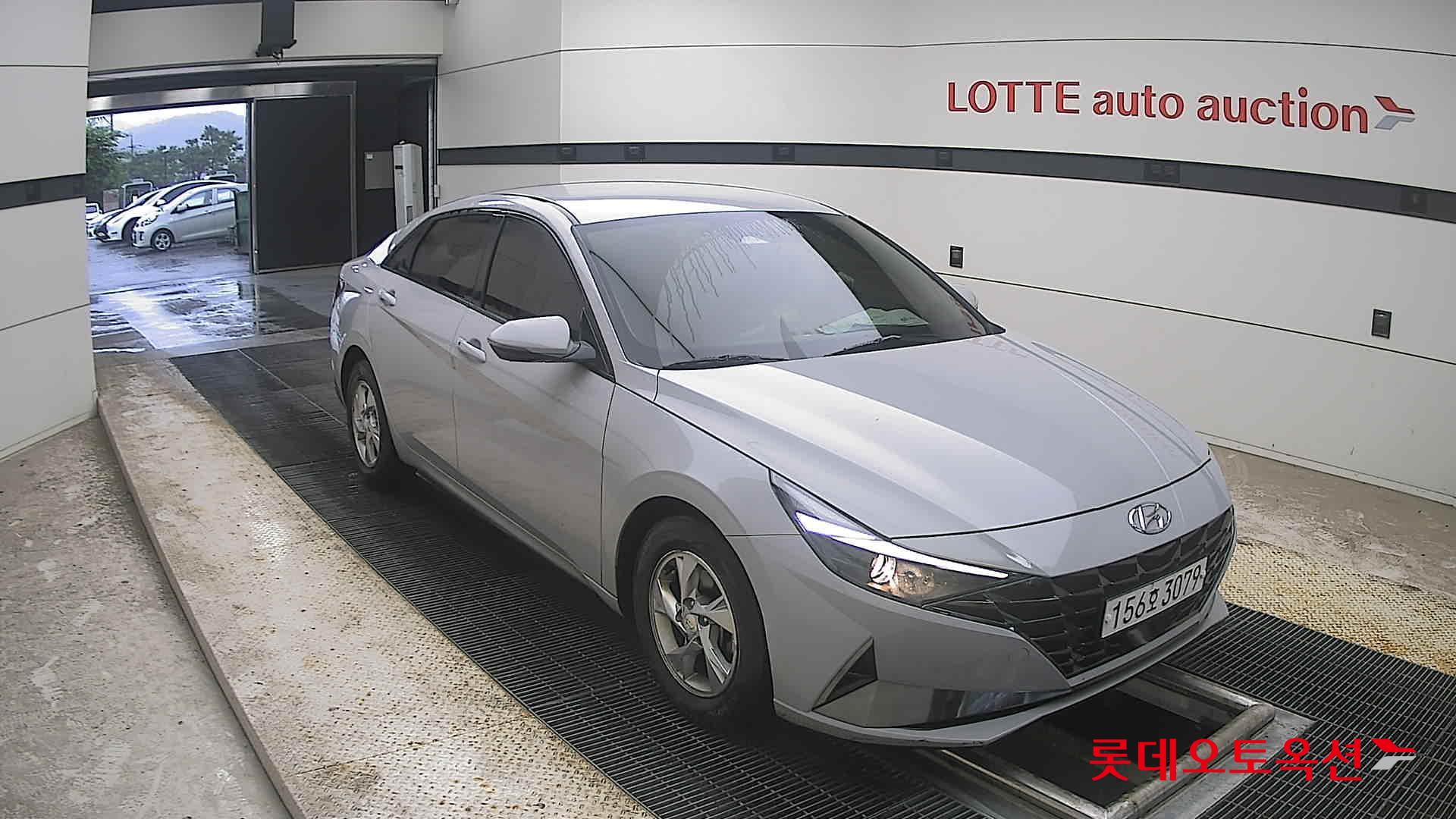 2021 - hyundai avante