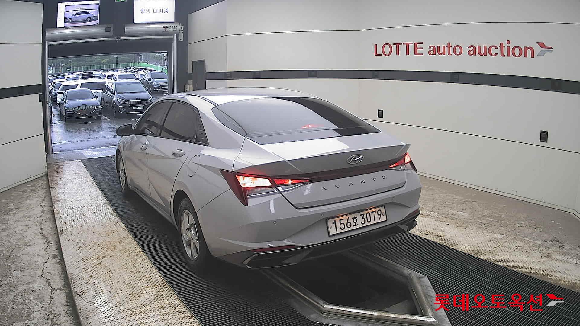 2021 - hyundai avante