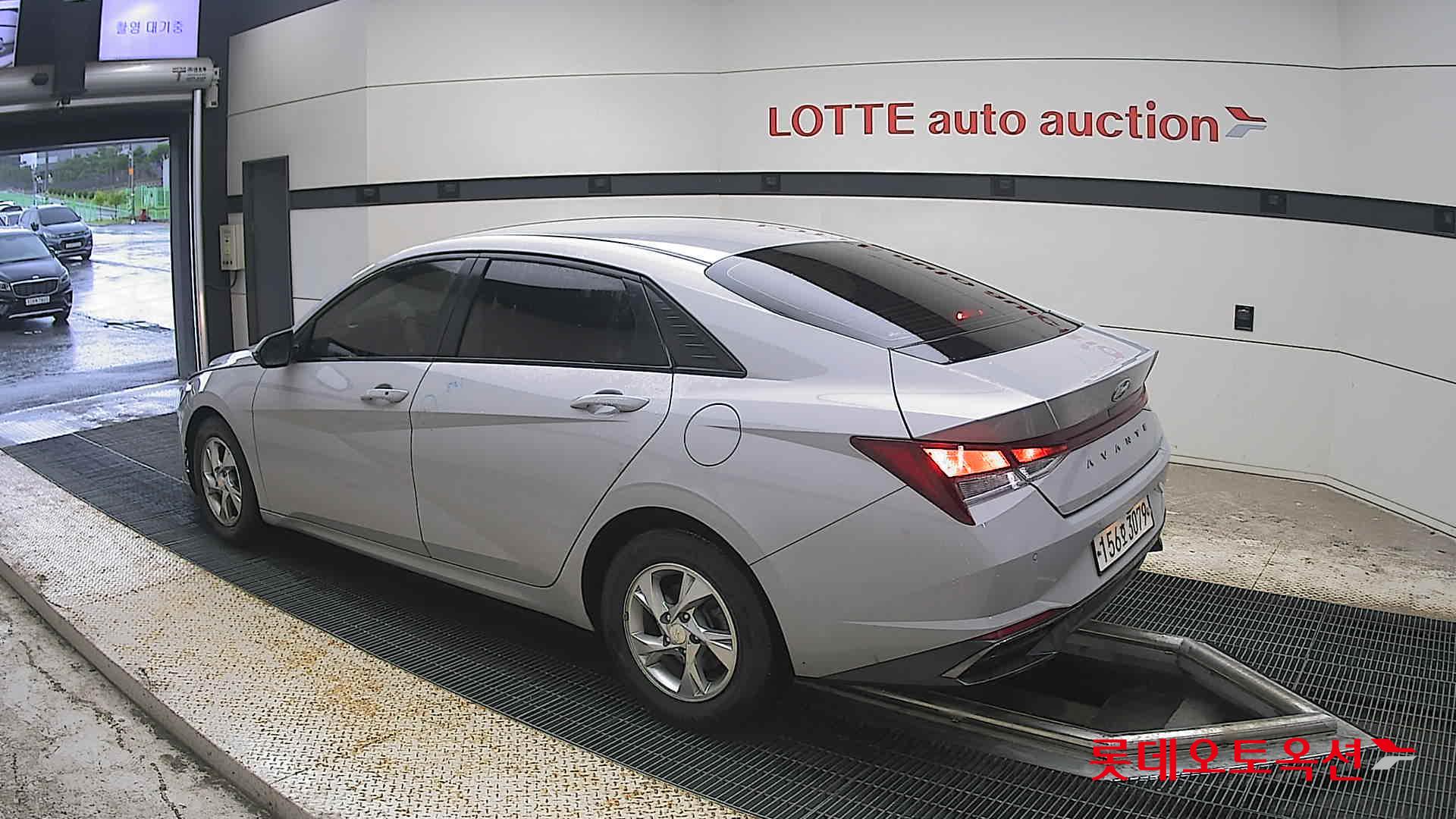2021 - hyundai avante