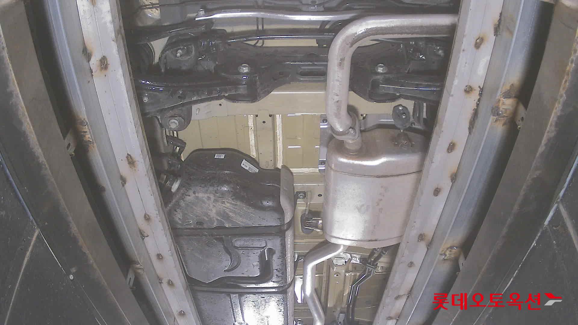 2023 - kia carnival