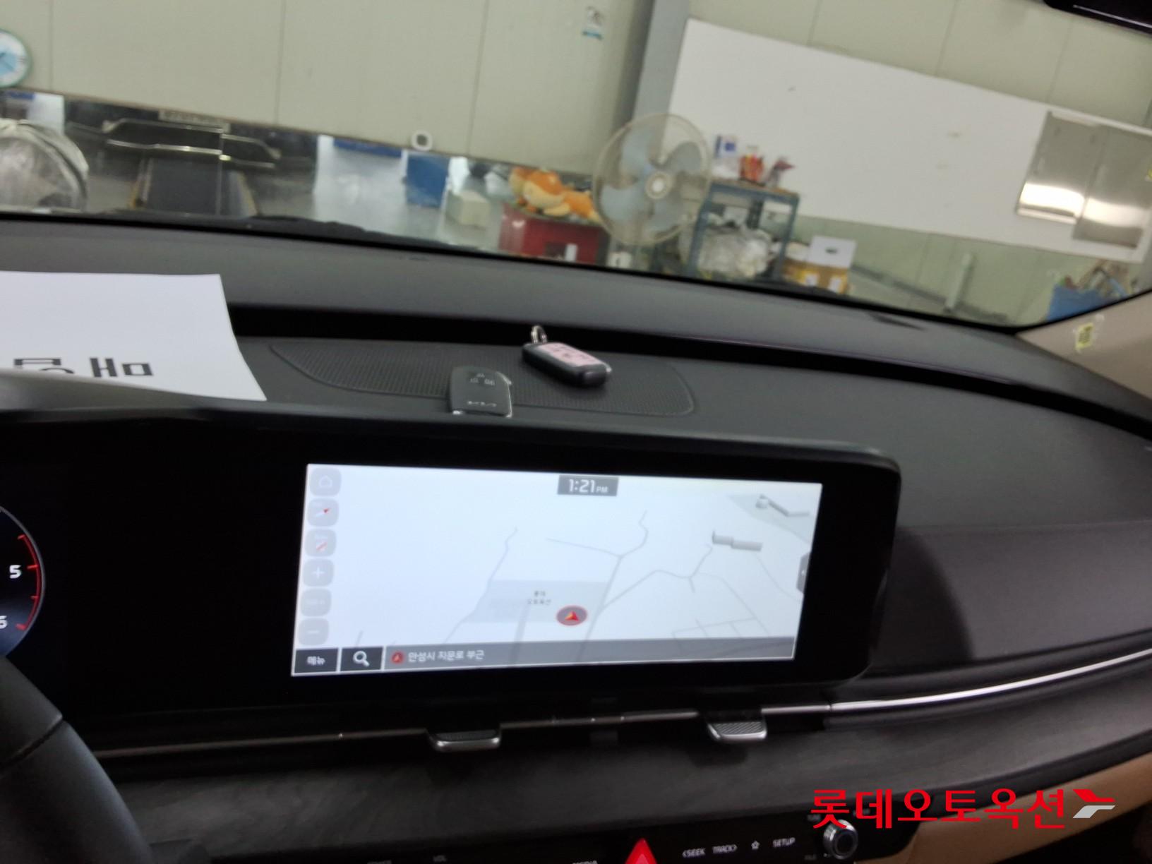 2023 - kia carnival