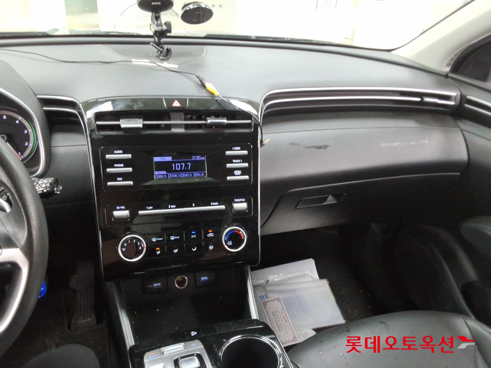 2021 - hyundai tucson