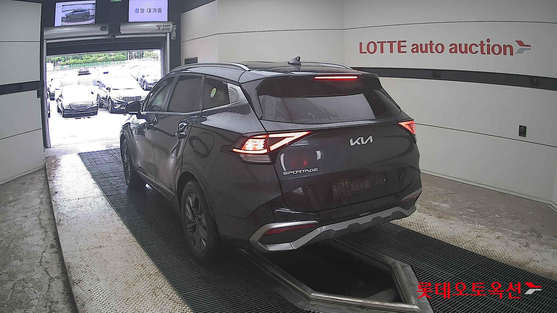 2022 - kia sportage