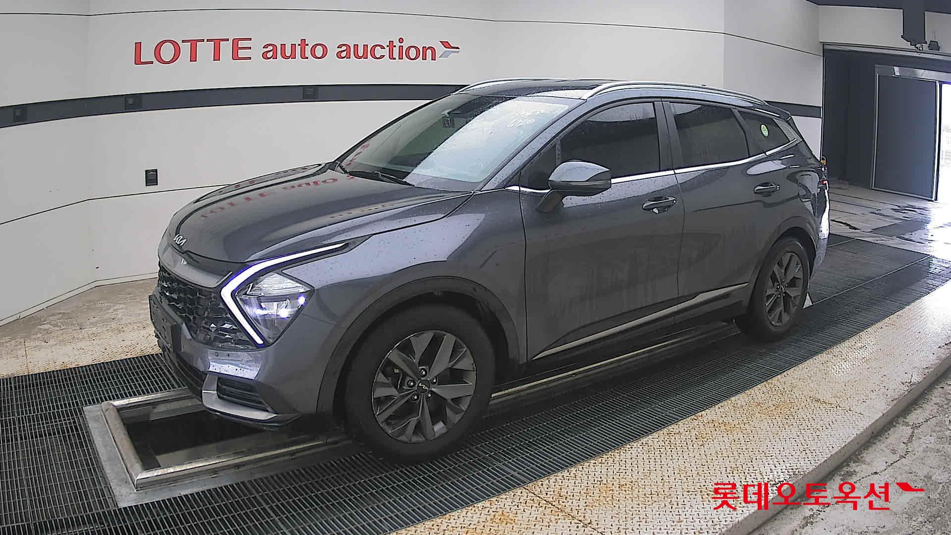 2022 - kia sportage