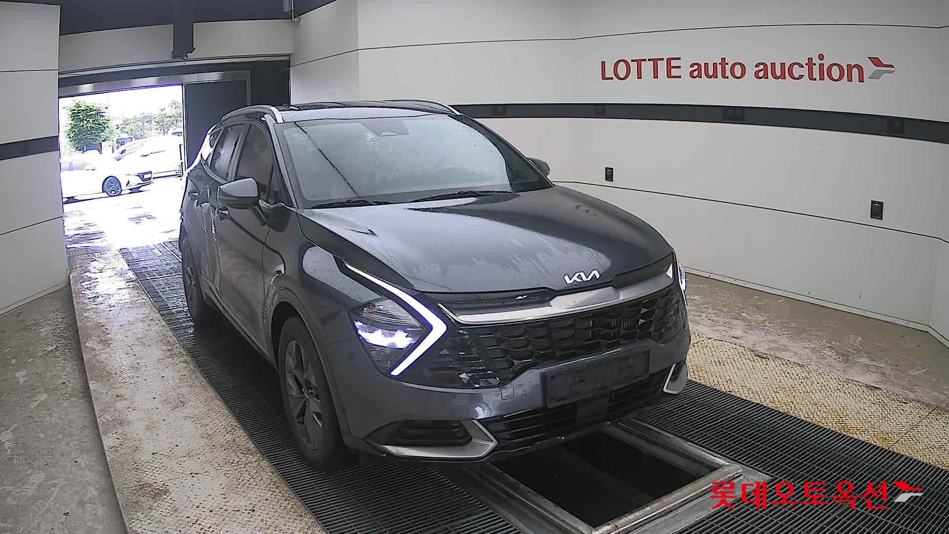 2022 - kia sportage