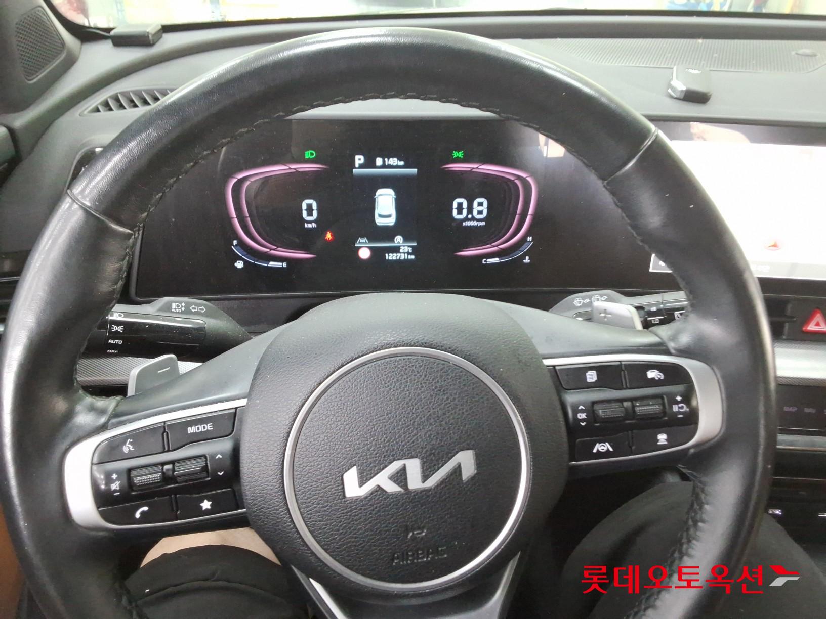 2022 - kia sportage