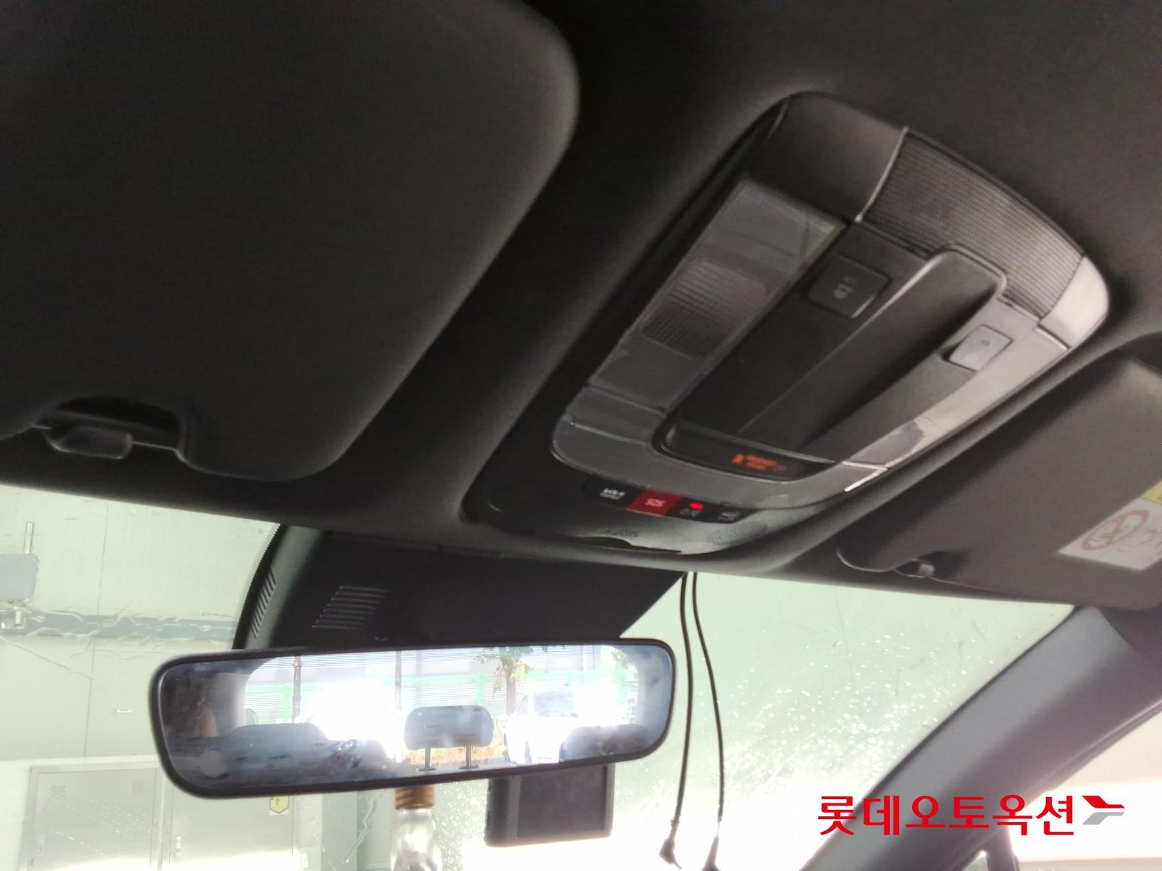 2022 - kia sportage