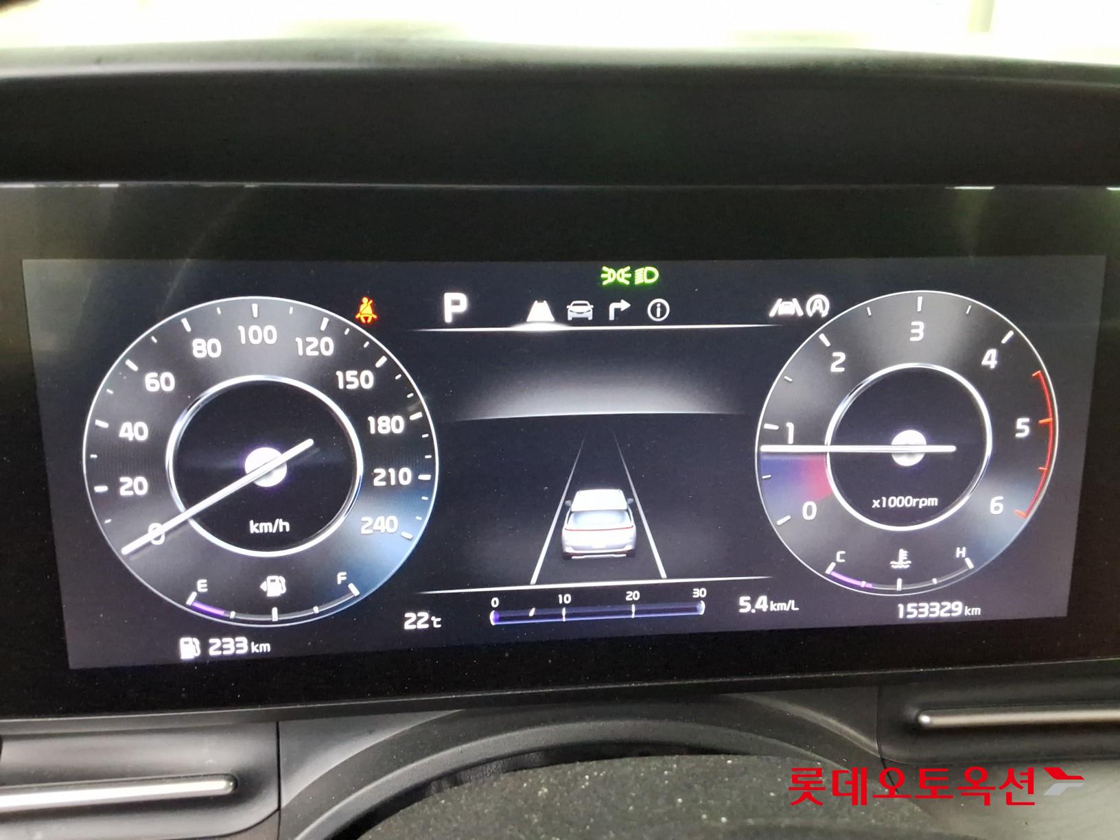 2022 - kia carnival