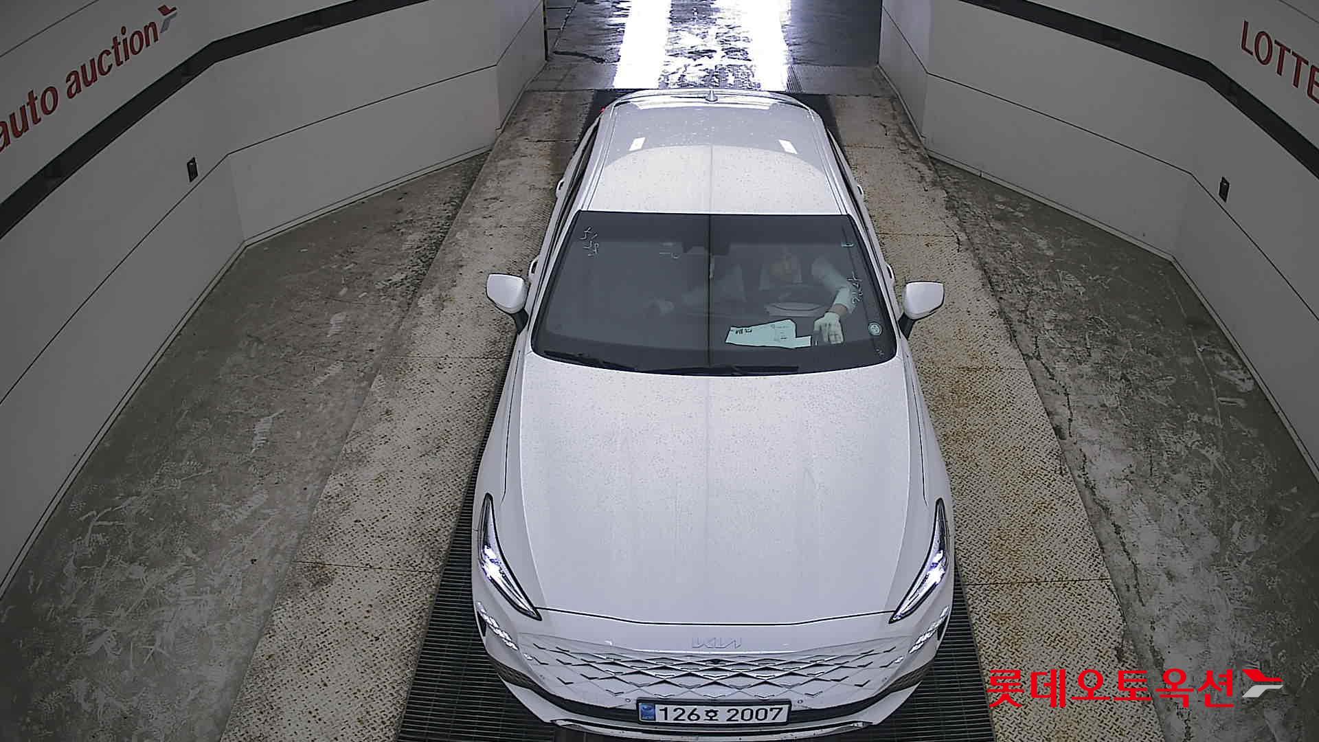 2022 - kia k8