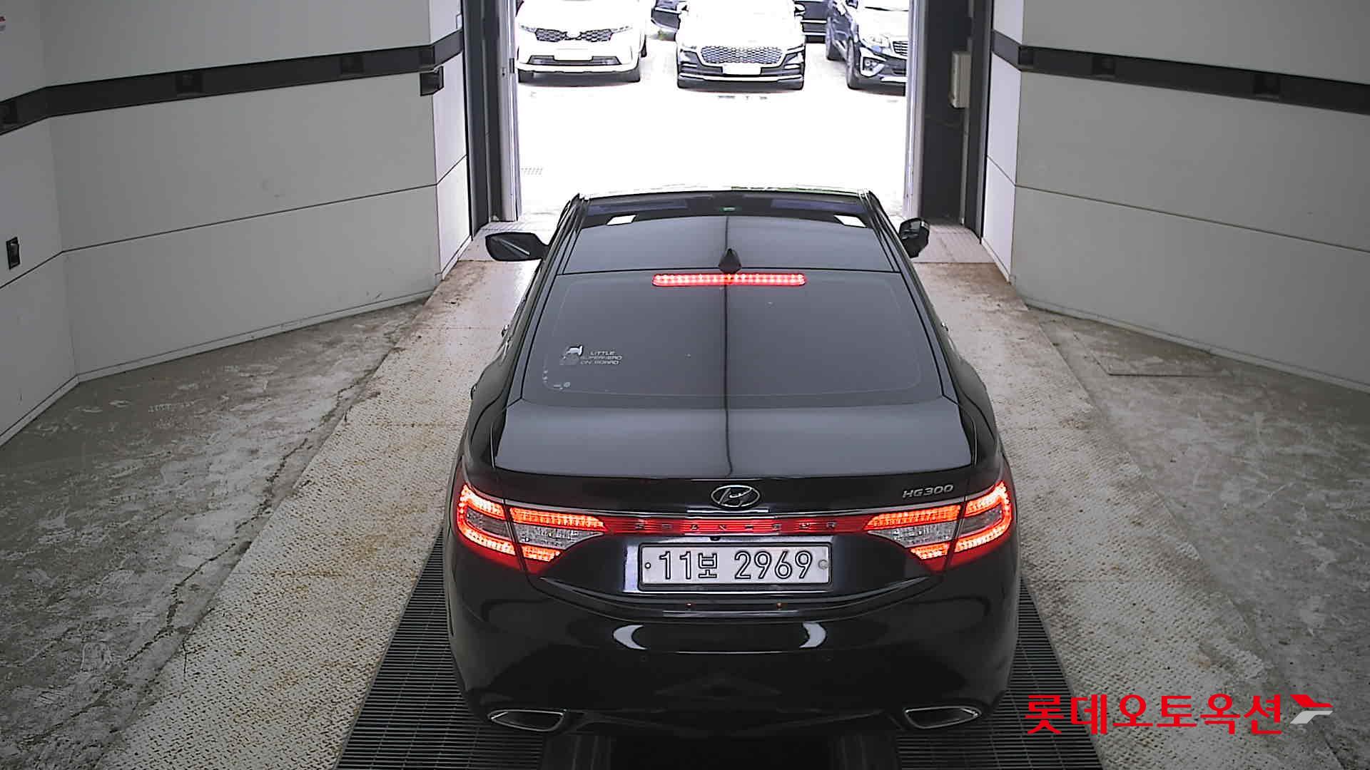 2011 - hyundai grandeur