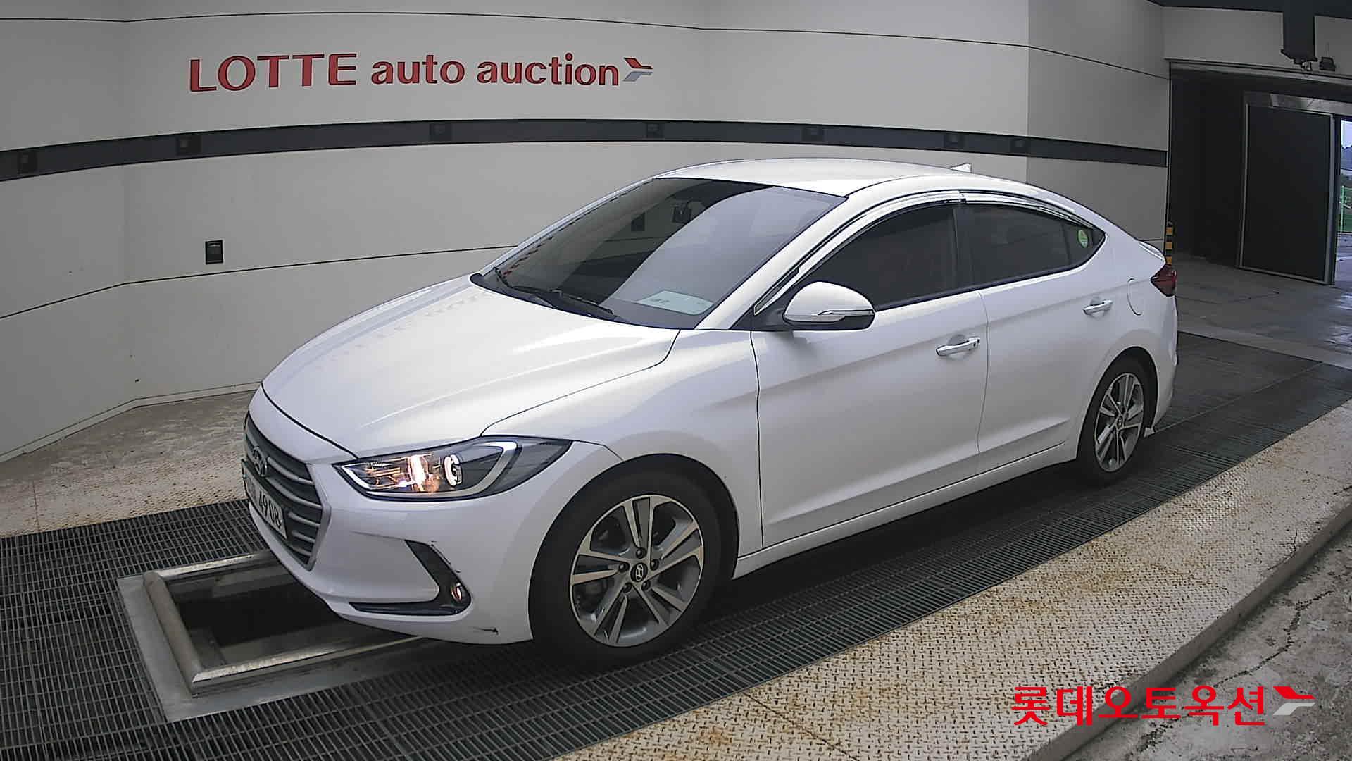 2018 - hyundai avante