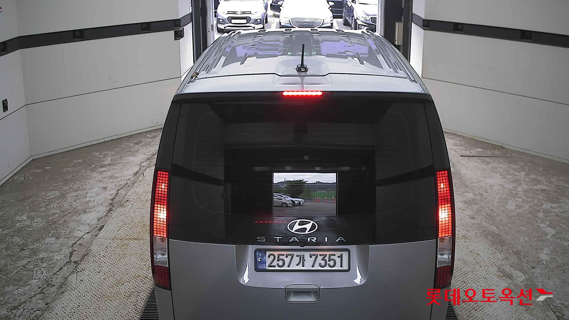 2025 - hyundai staria