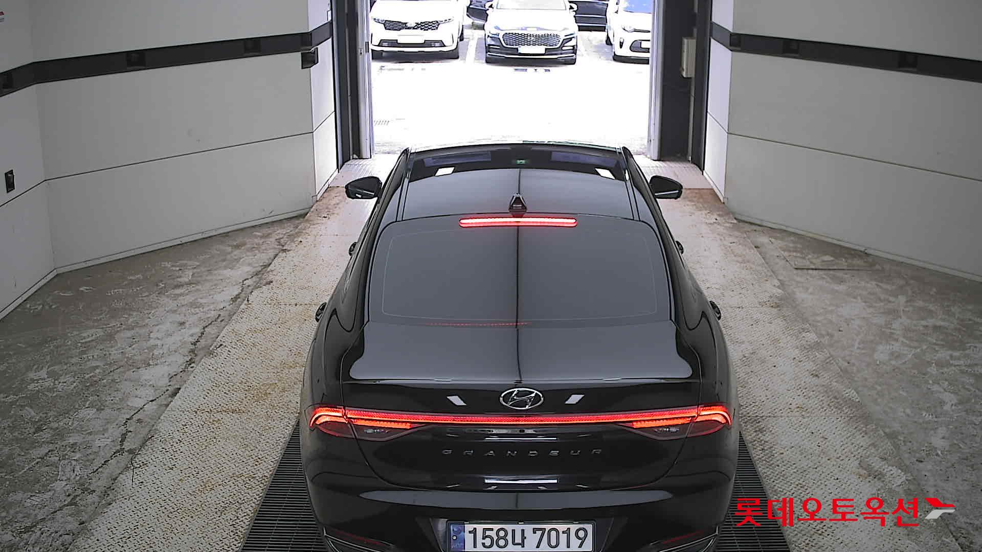 2022 - hyundai grandeur