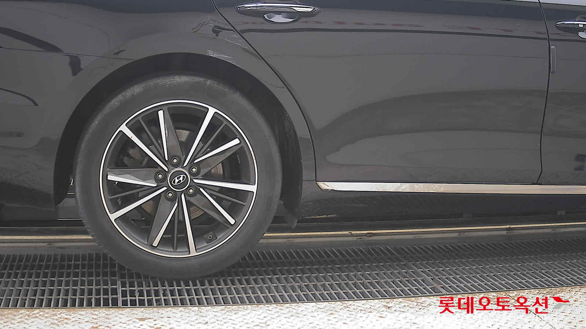 2022 - hyundai grandeur
