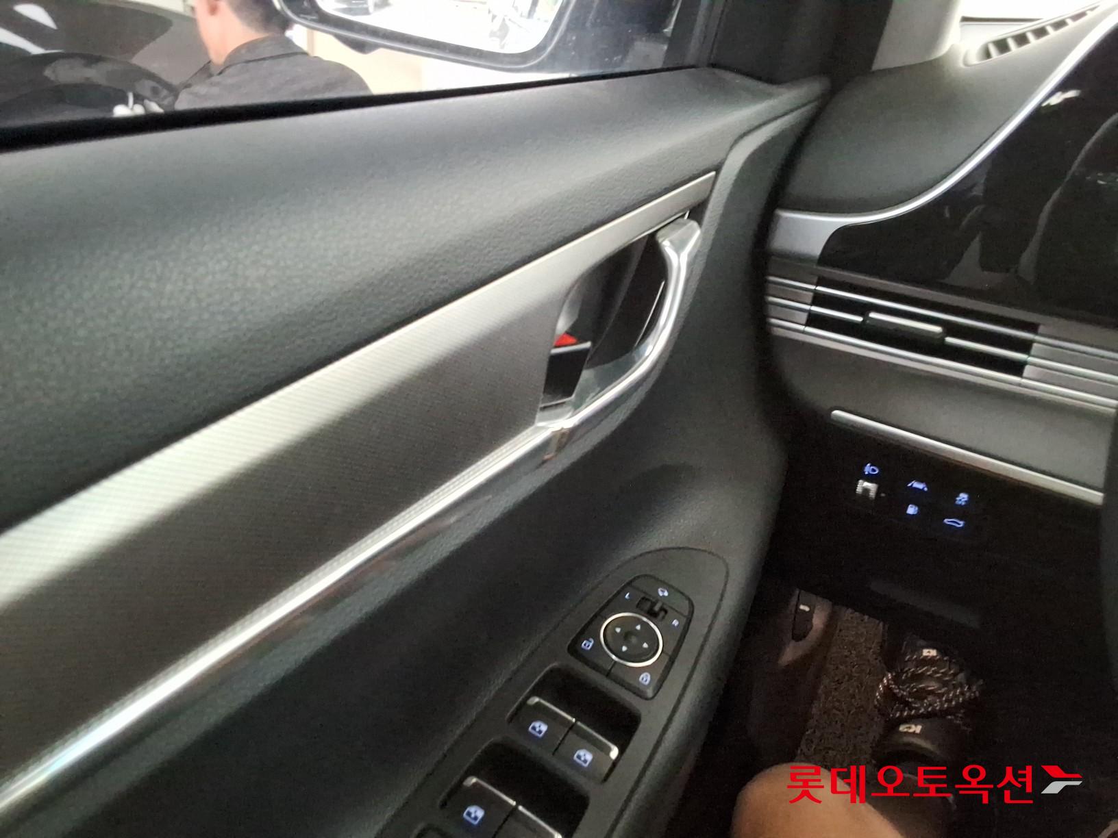 2022 - hyundai grandeur