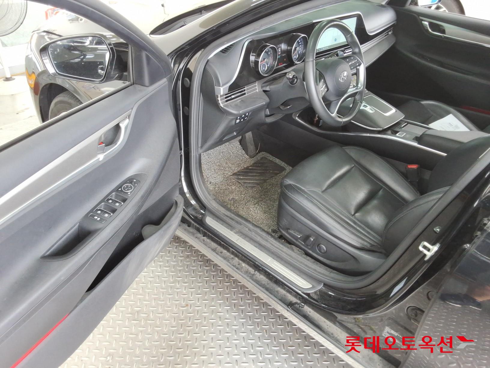 2022 - hyundai grandeur