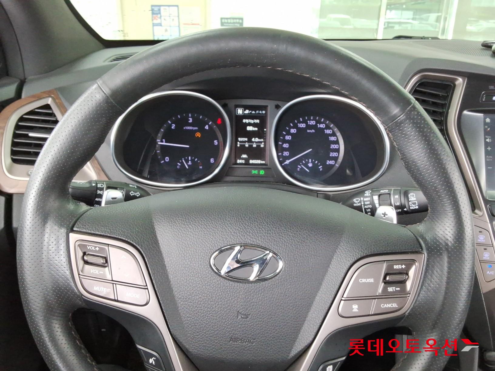 2017 - hyundai maxcruz