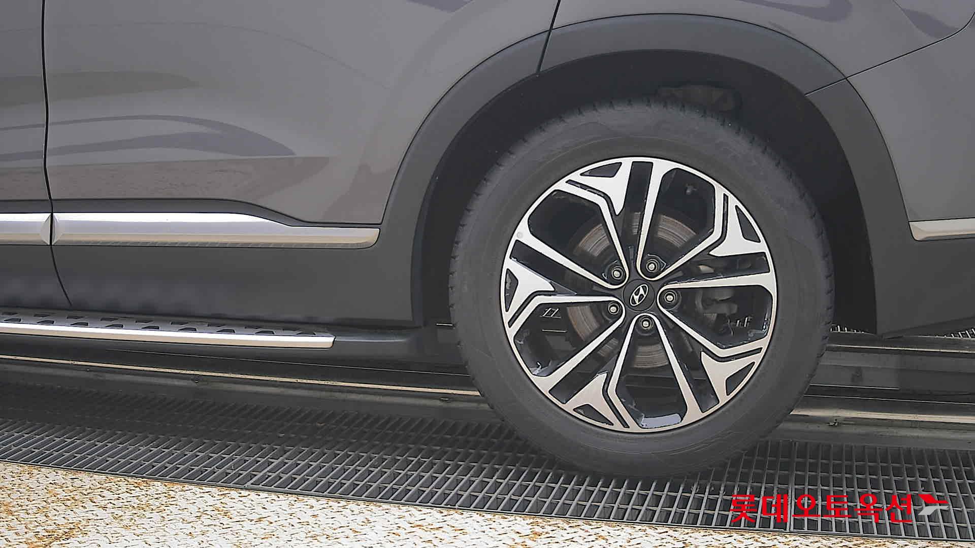 2019 - hyundai santafe