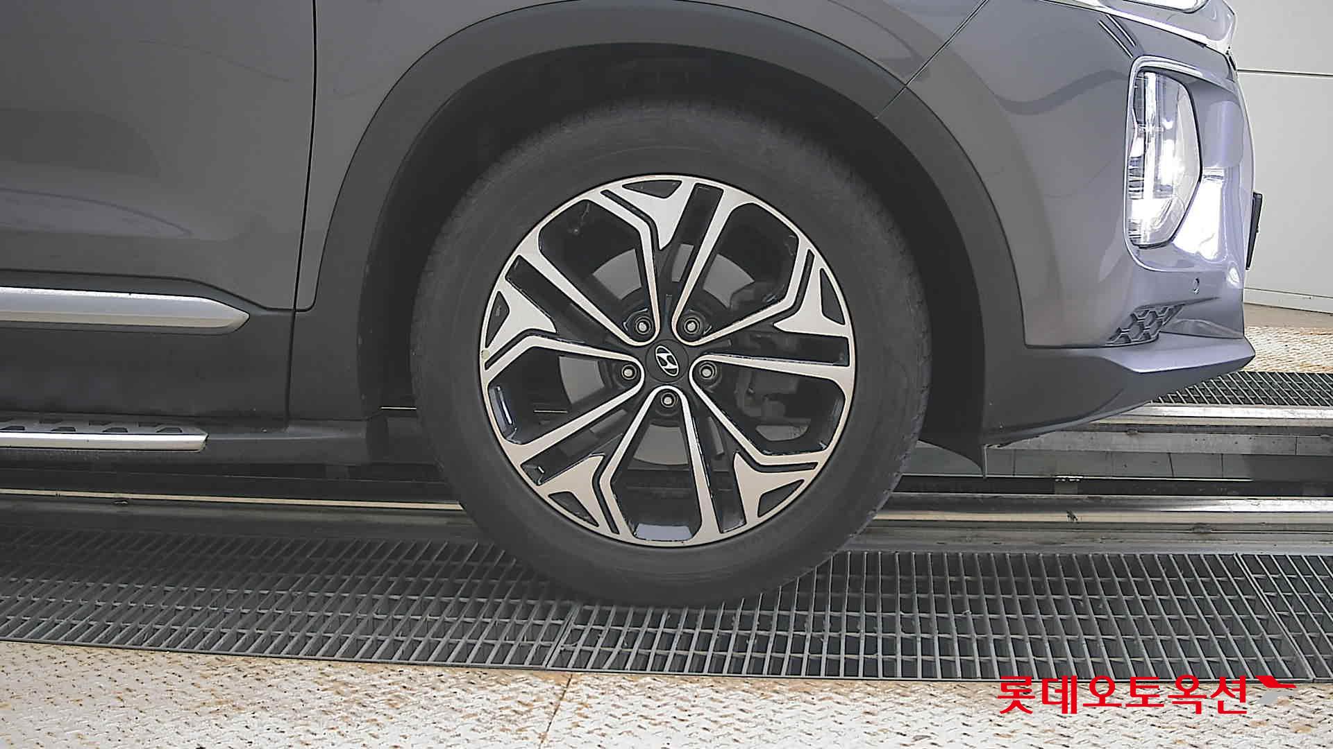 2019 - hyundai santafe