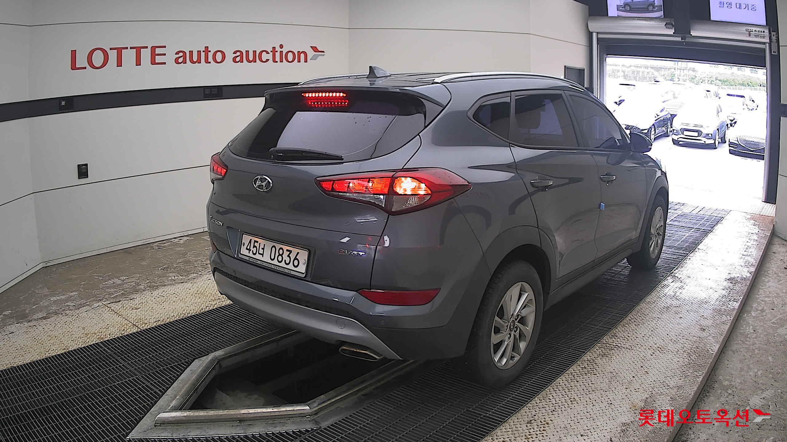 2017 - hyundai tucson