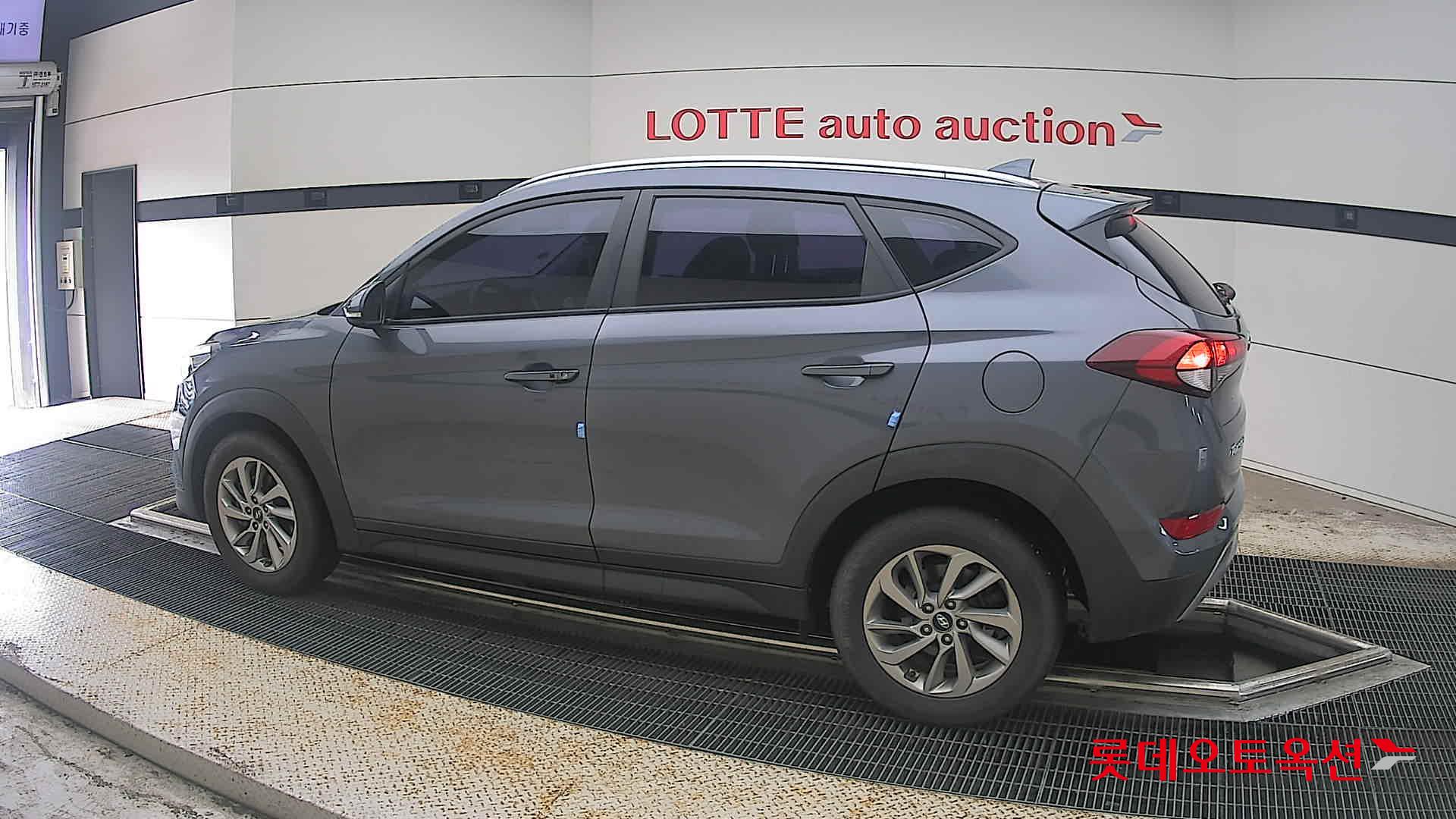 2017 - hyundai tucson