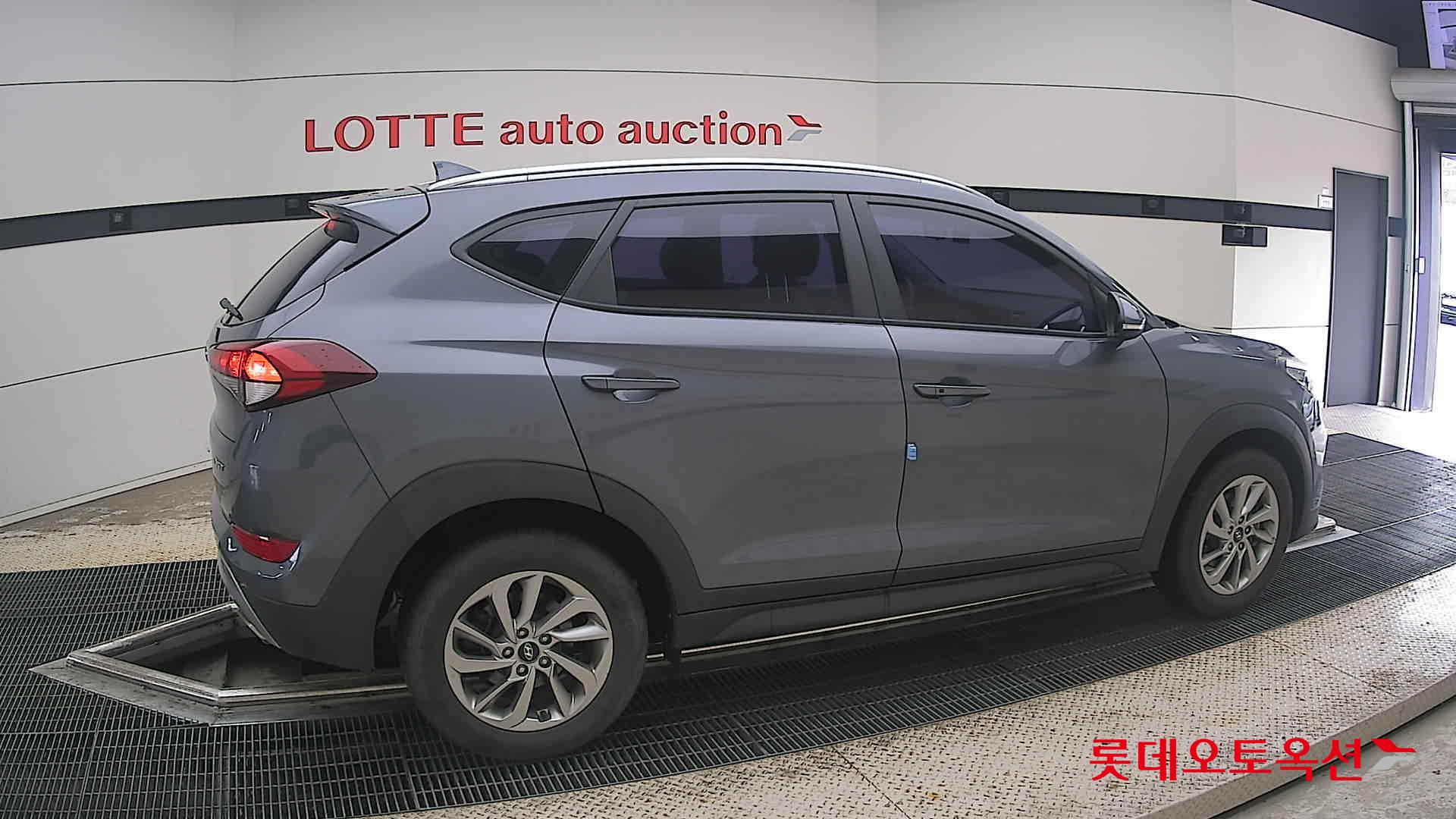 2017 - hyundai tucson