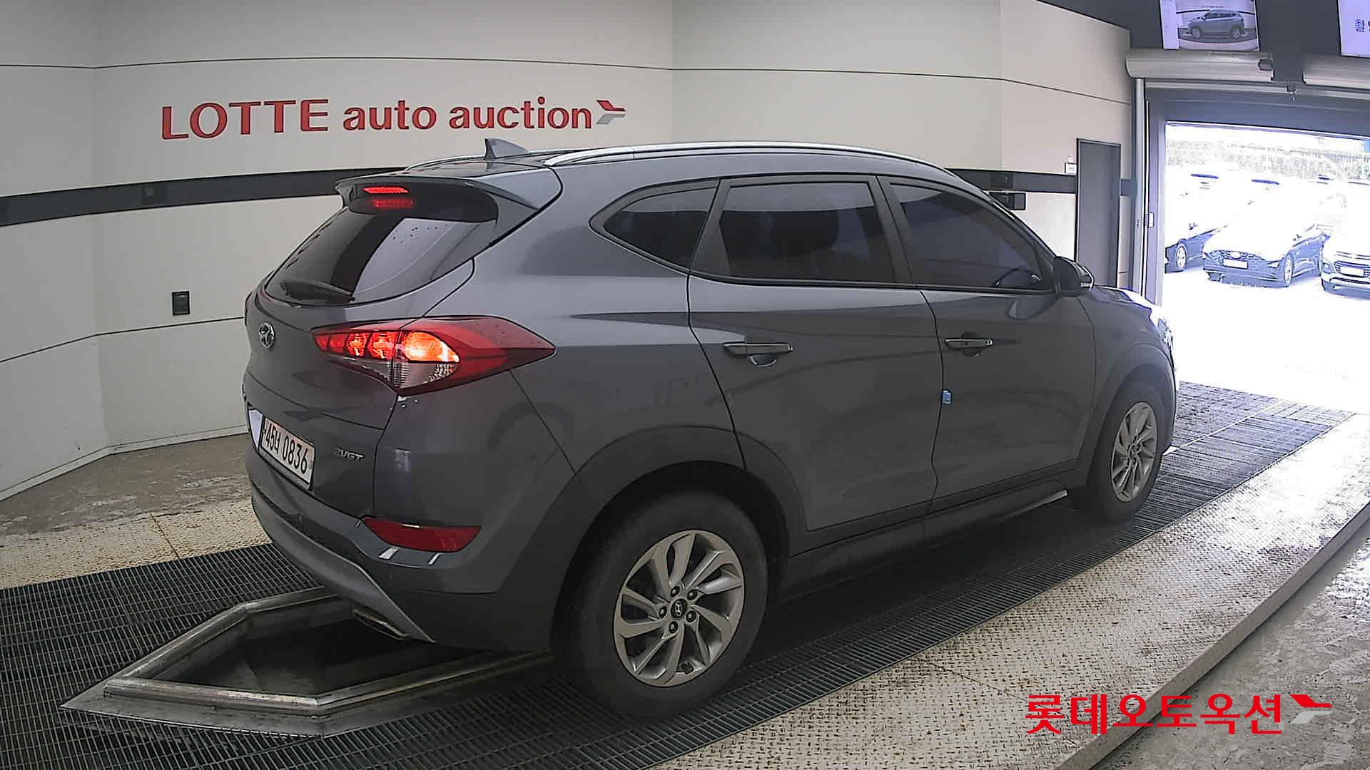 2017 - hyundai tucson
