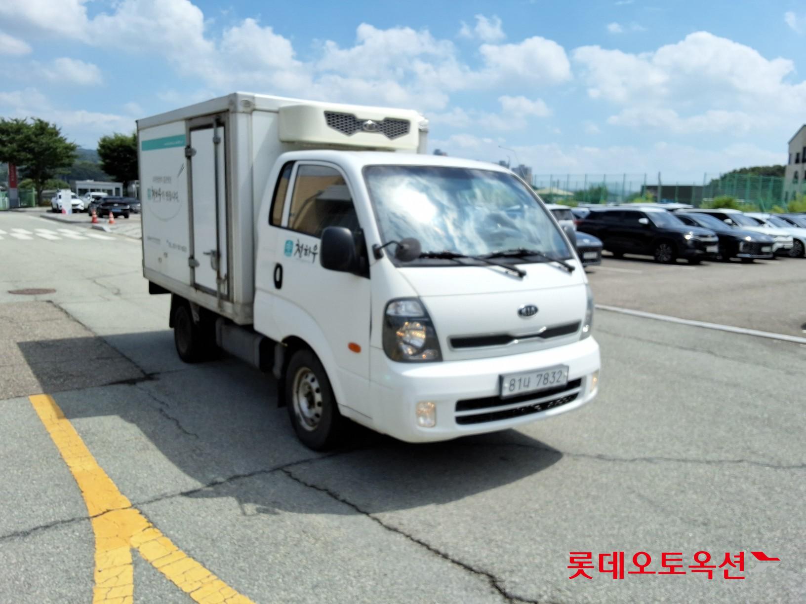 2013 - kia bongo