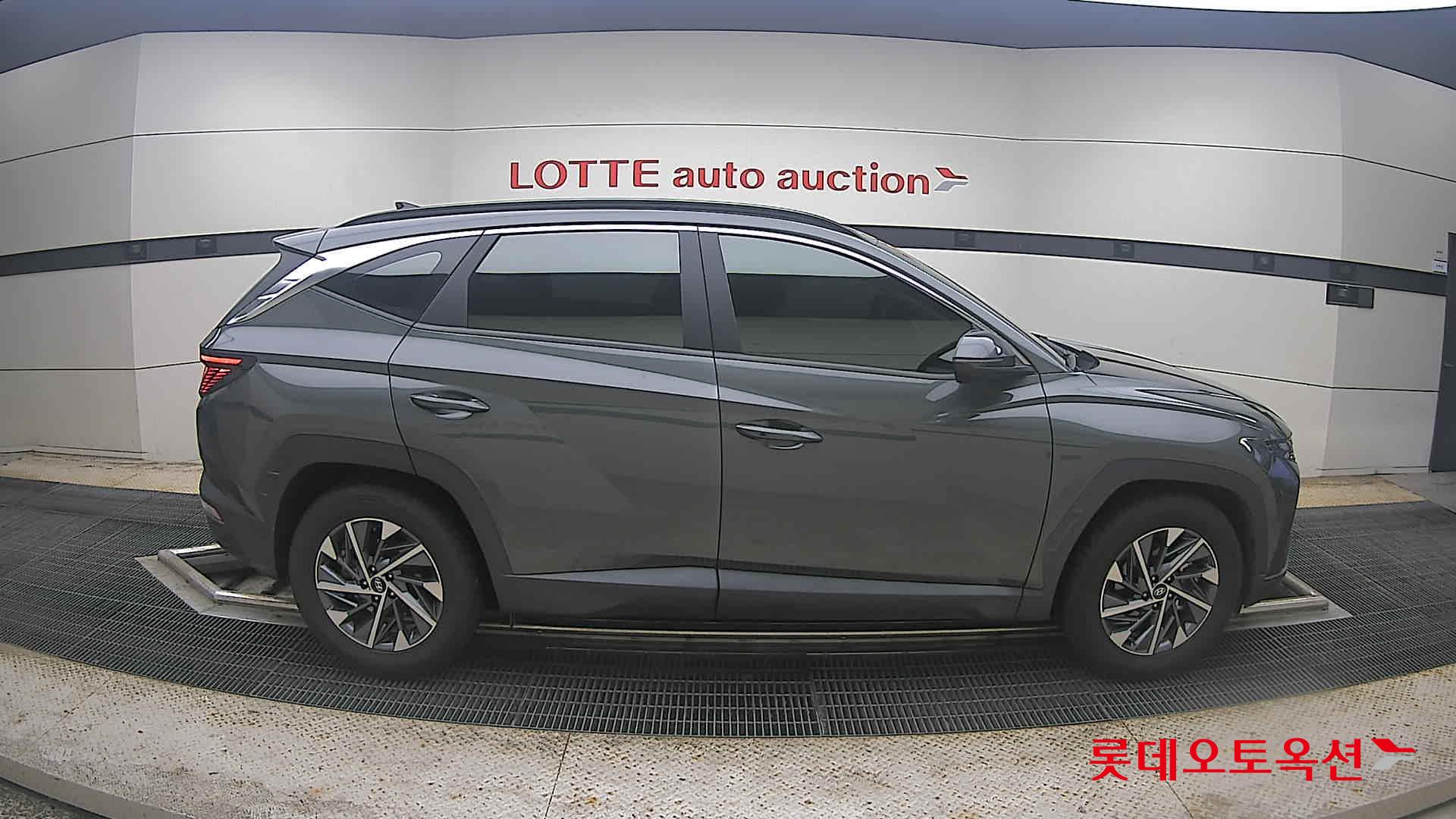 2022 - hyundai tucson