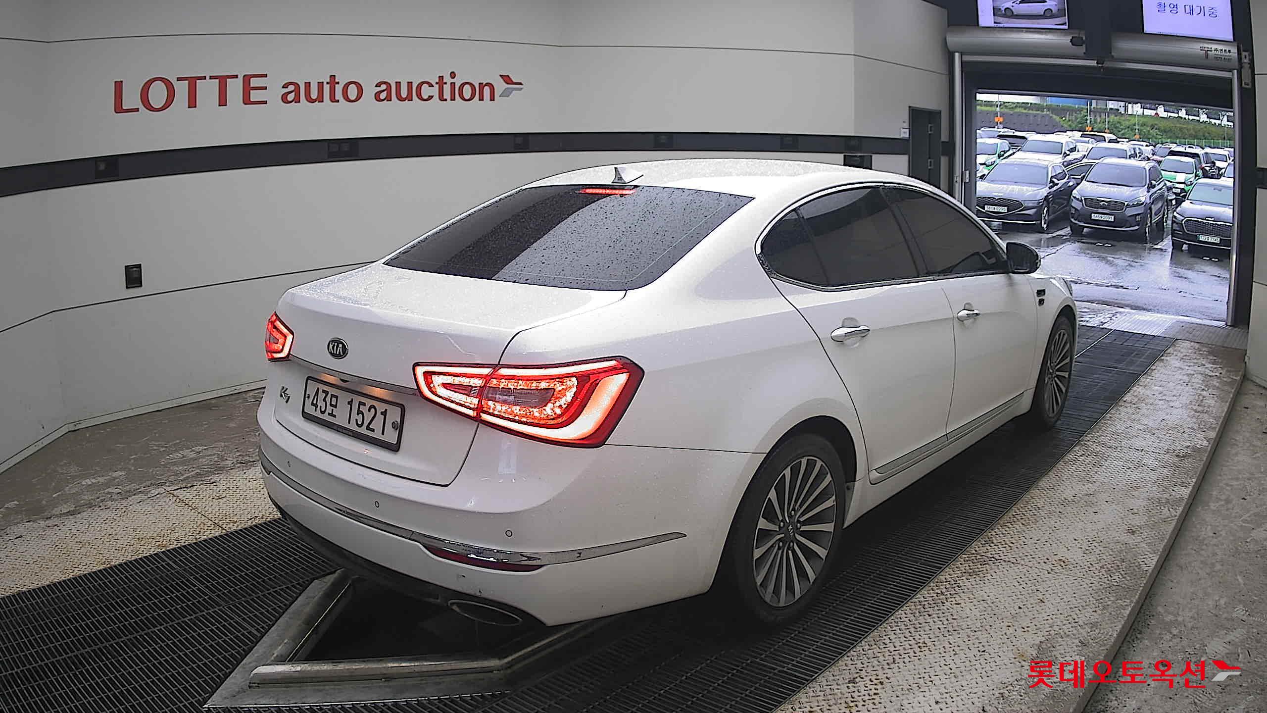 2015 - kia k7
