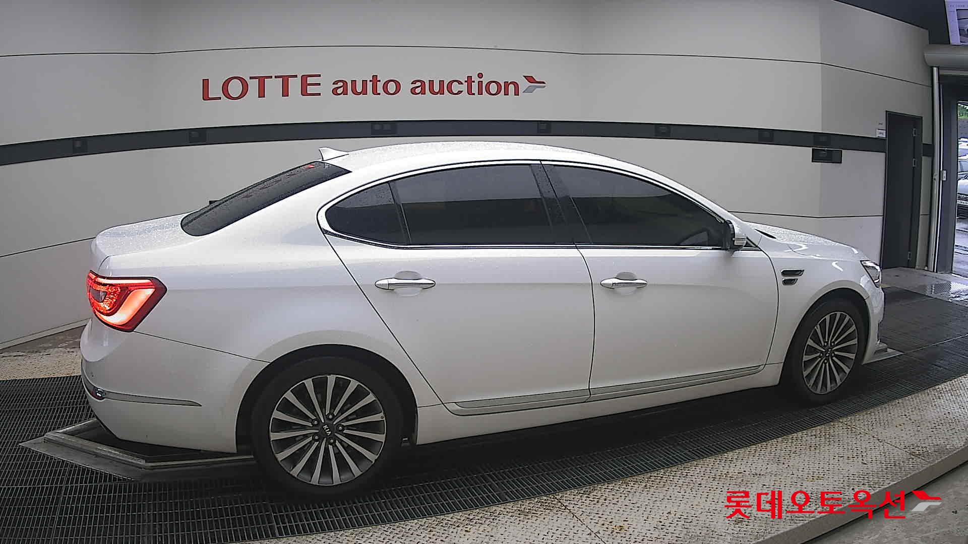 2015 - kia k7