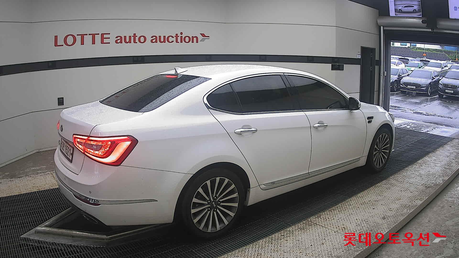 2015 - kia k7