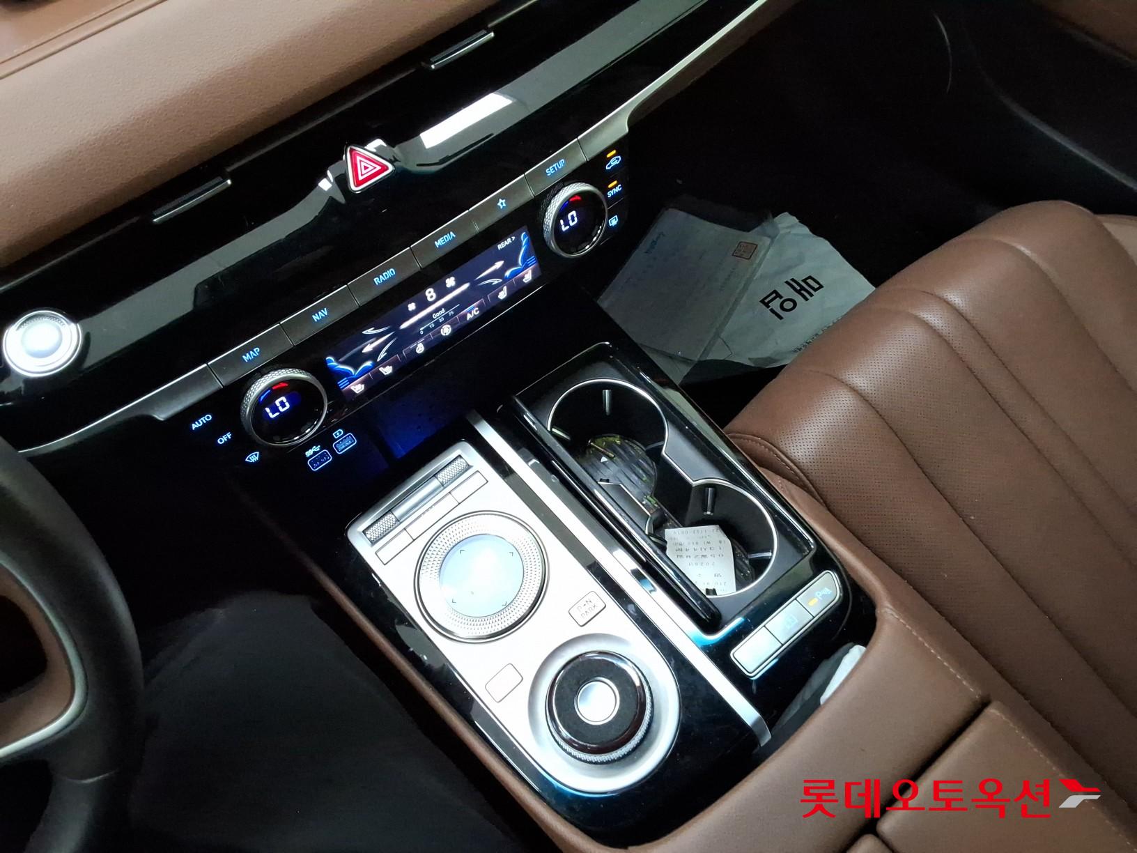 2022 - genesis g80