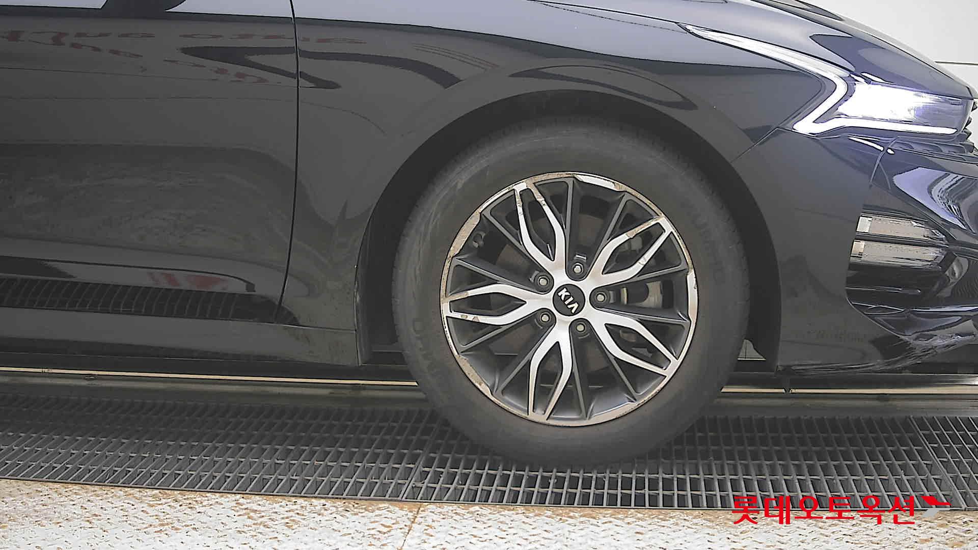 2021 - kia k5