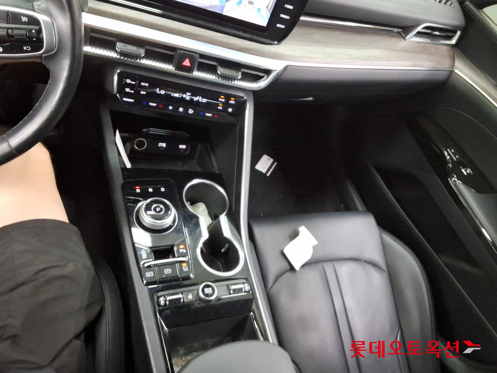 2021 - kia k5