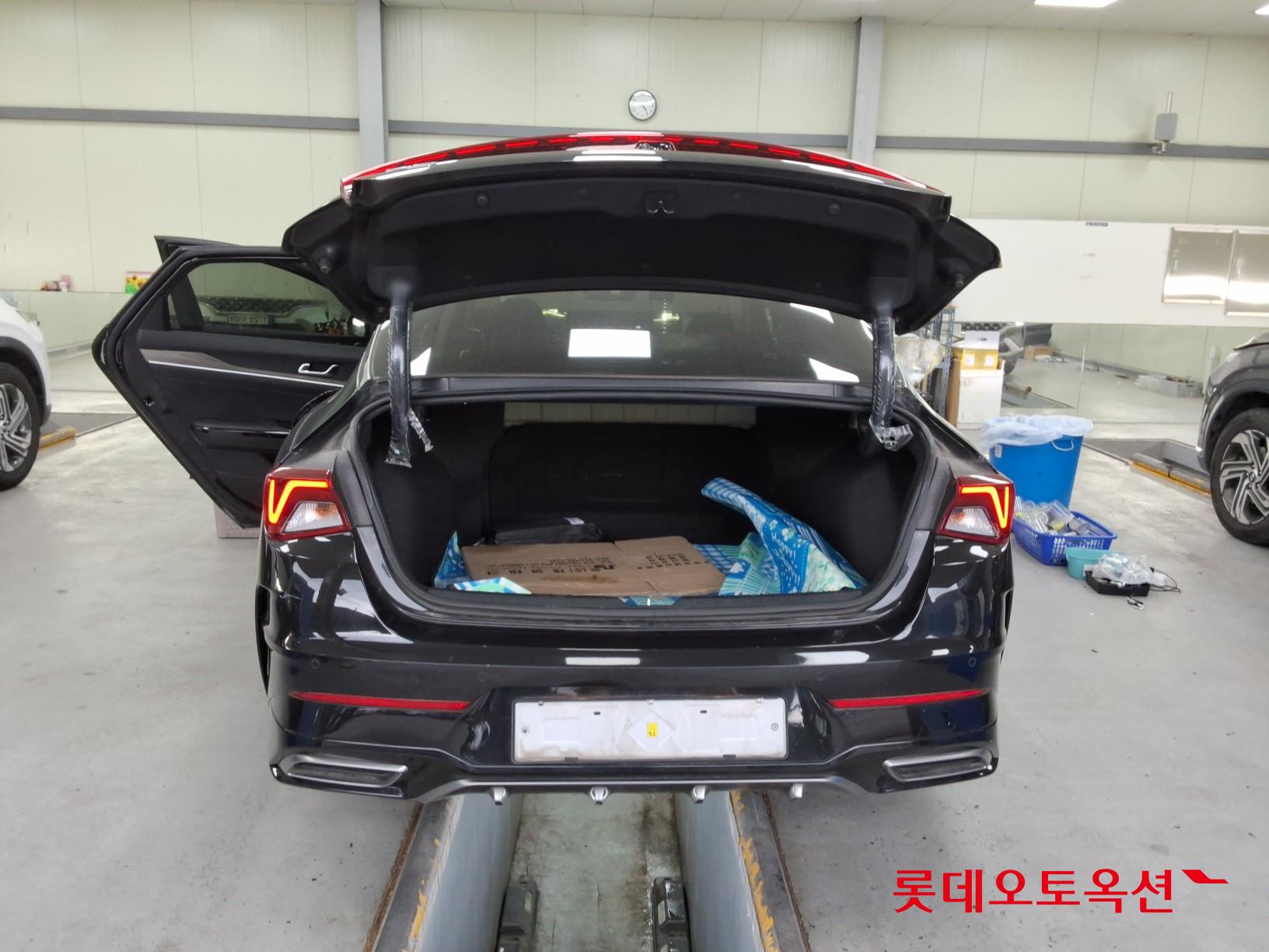 2021 - kia k5