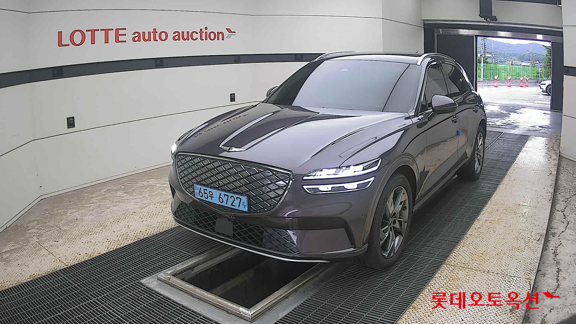 2022 - genesis gv70
