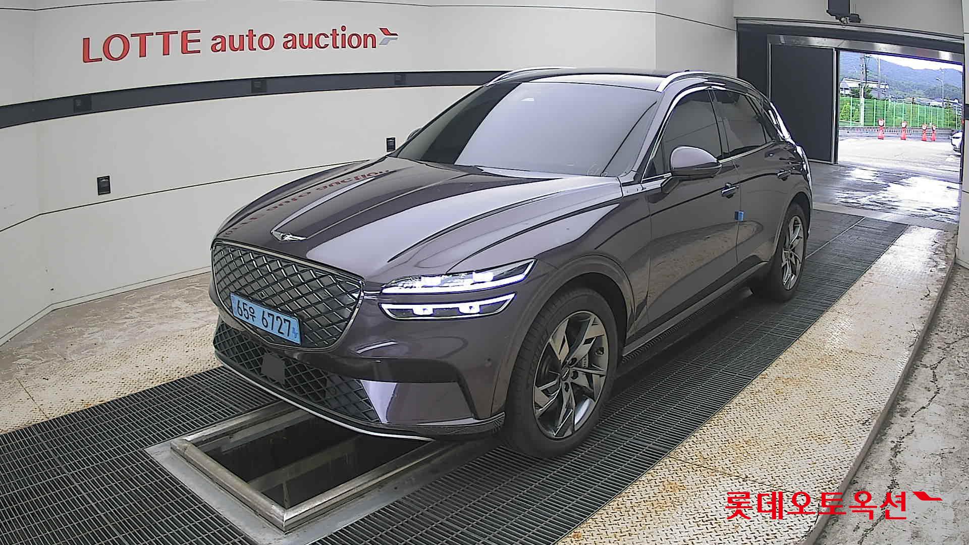 2022 - genesis gv70