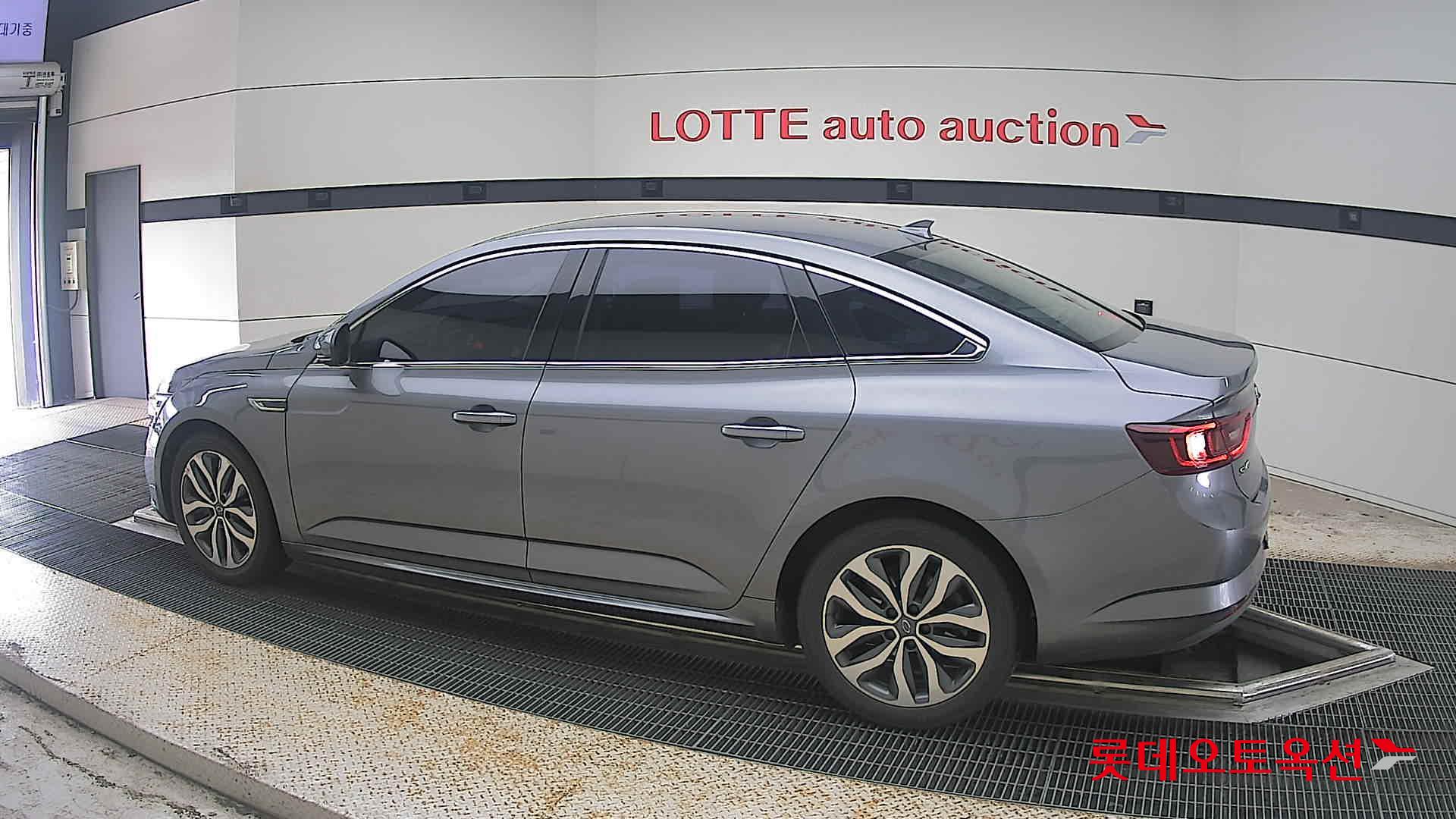 2016 - renault samsung sm6