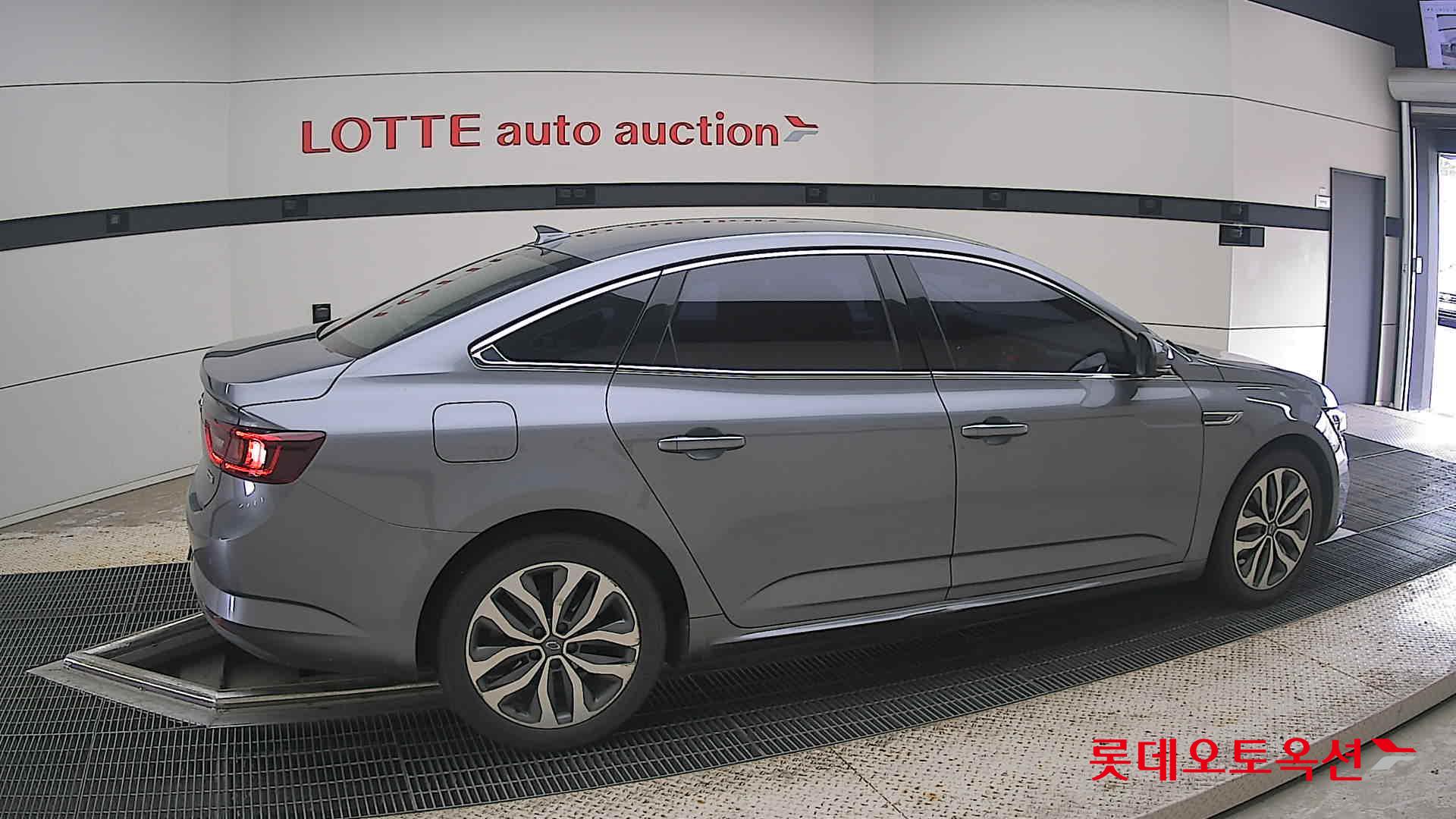 2016 - renault samsung sm6