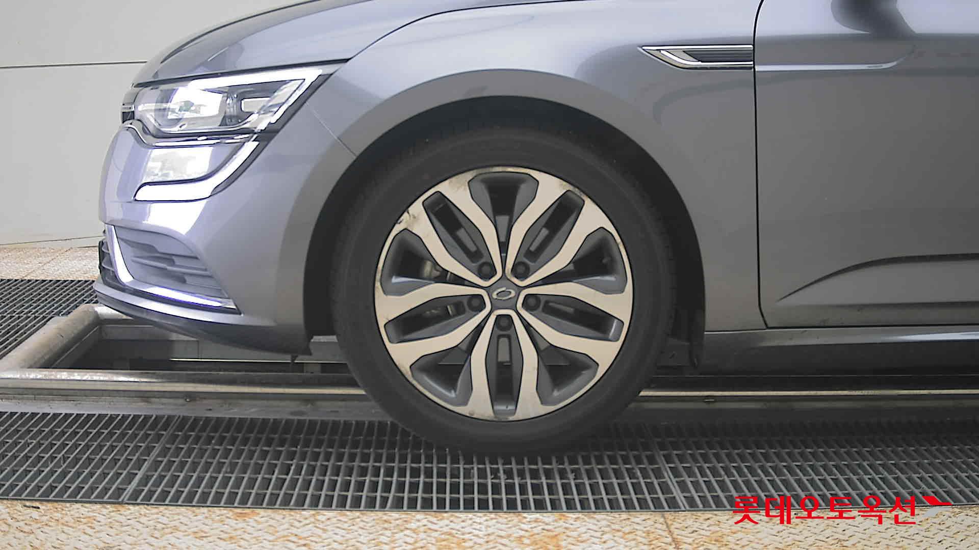 2016 - renault samsung sm6