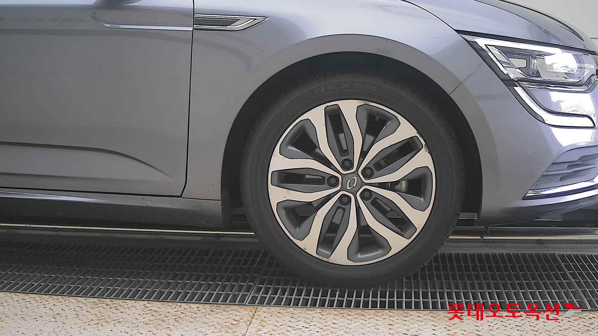 2016 - renault samsung sm6