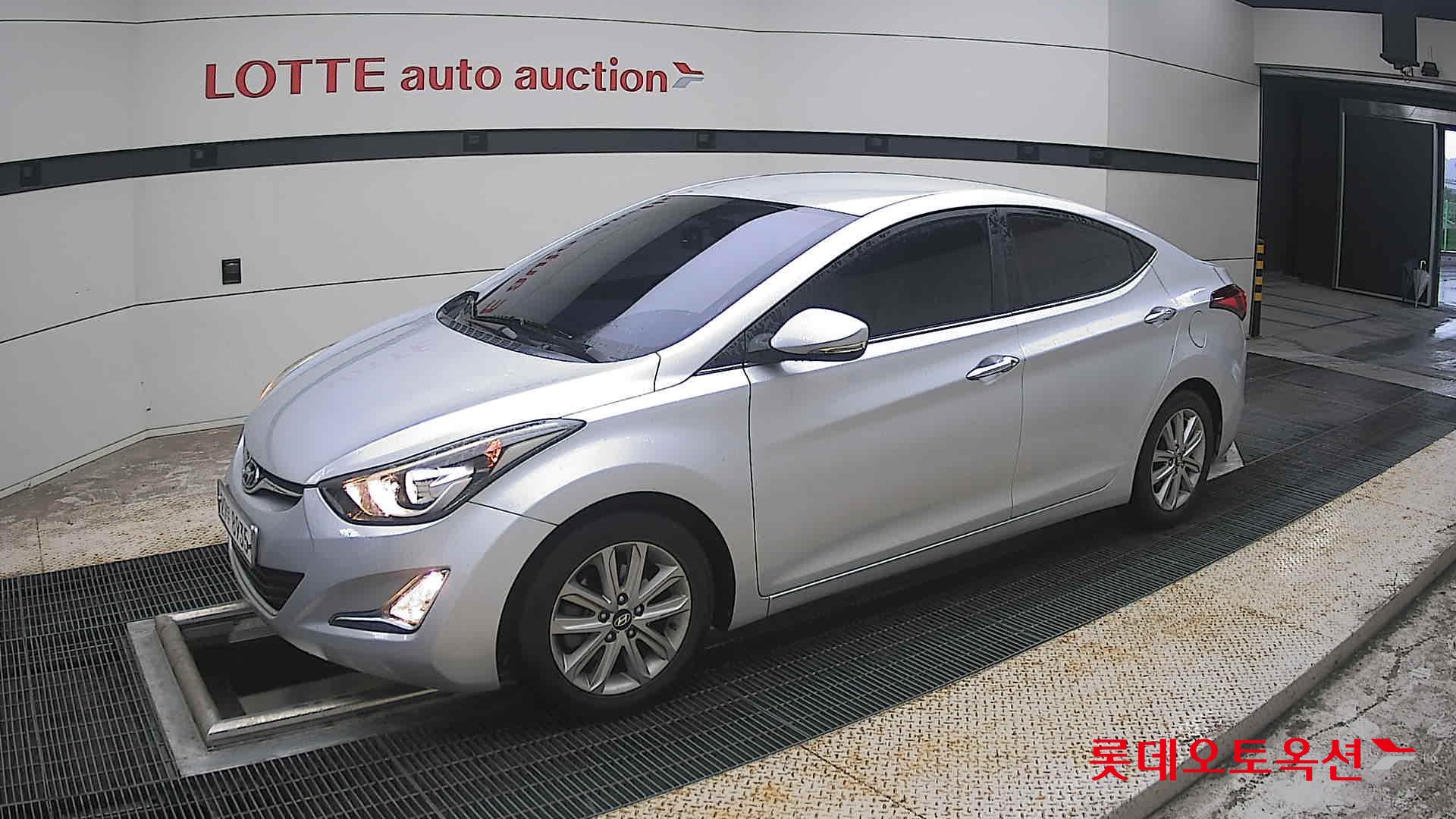 2015 - hyundai avante