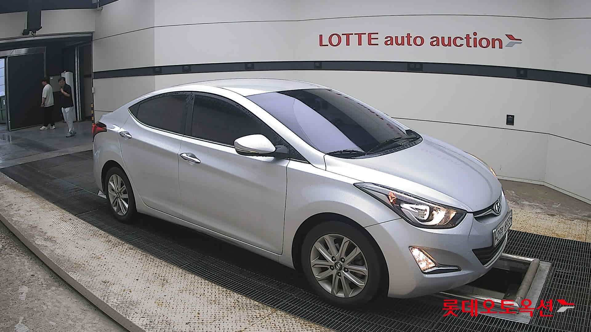 2015 - hyundai avante