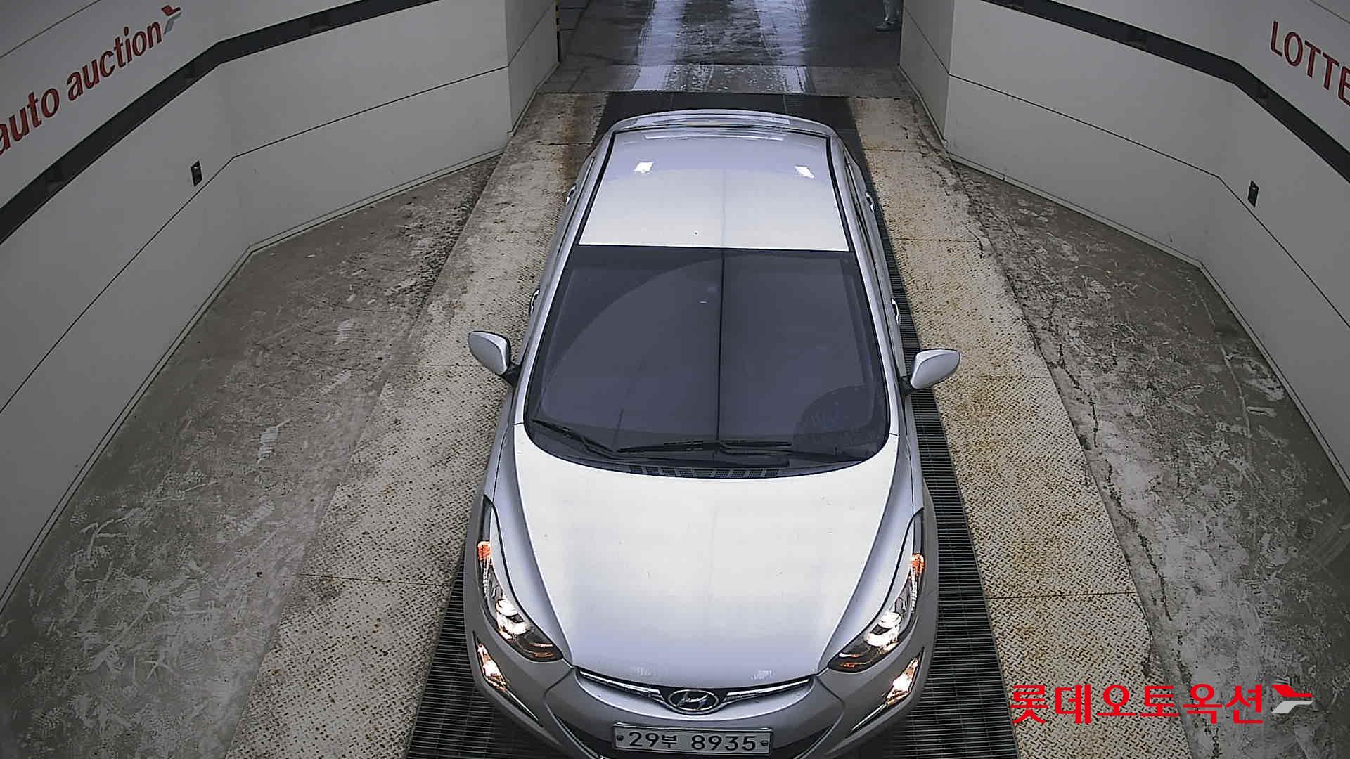 2015 - hyundai avante