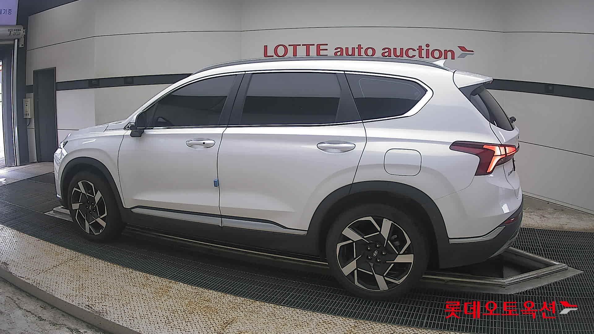 2021 - hyundai santafe
