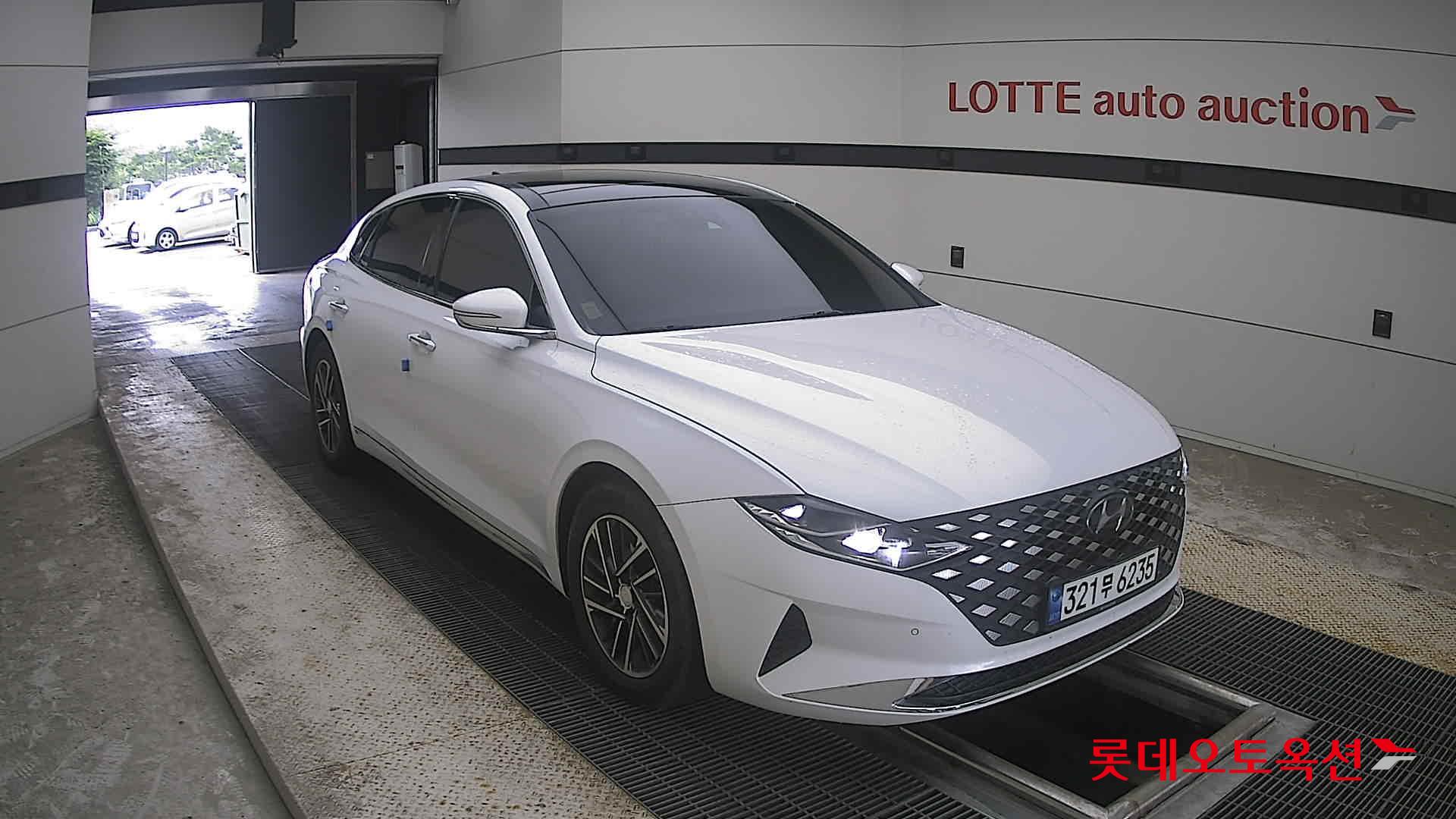 2021 - hyundai grandeur