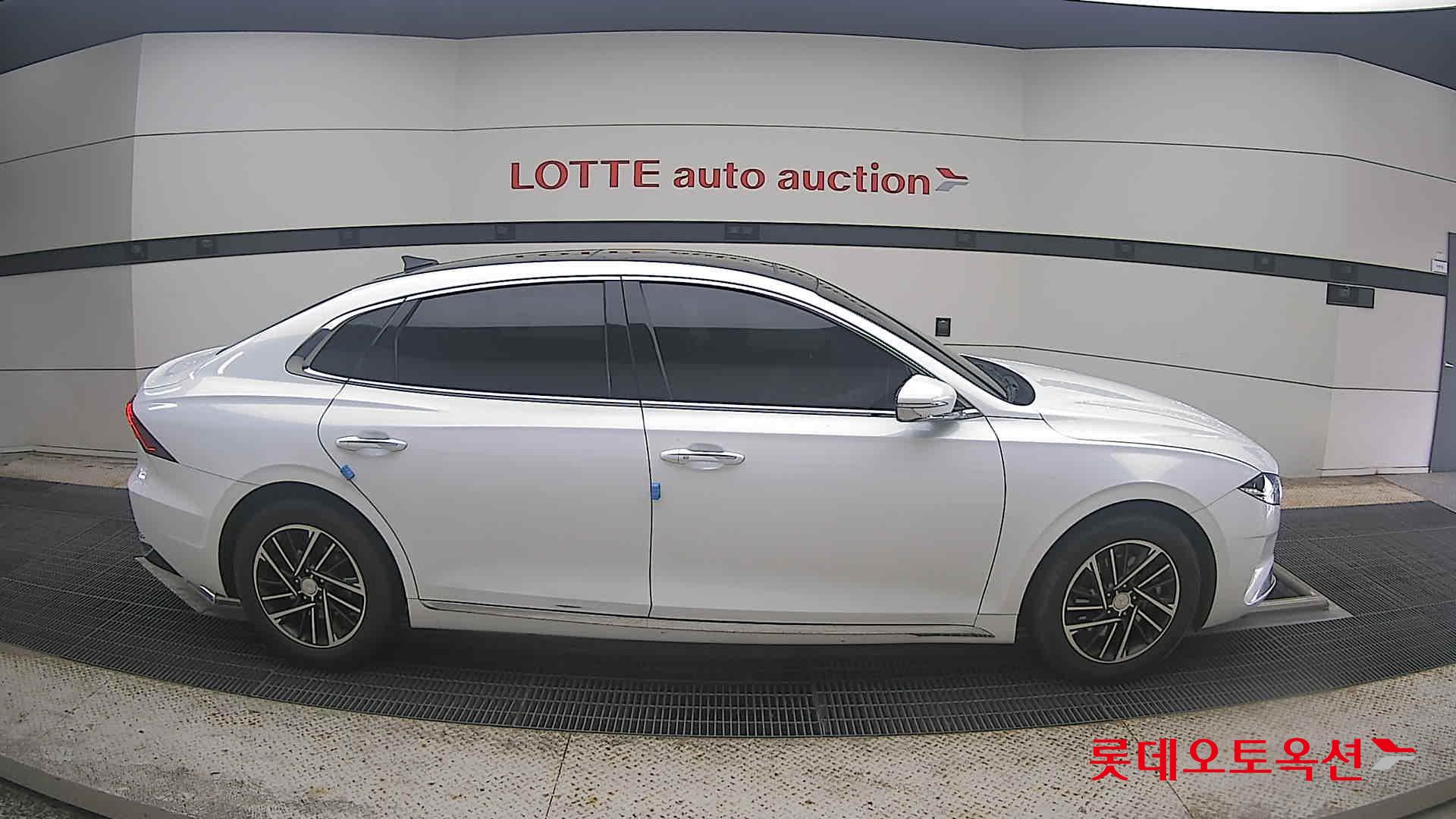 2021 - hyundai grandeur