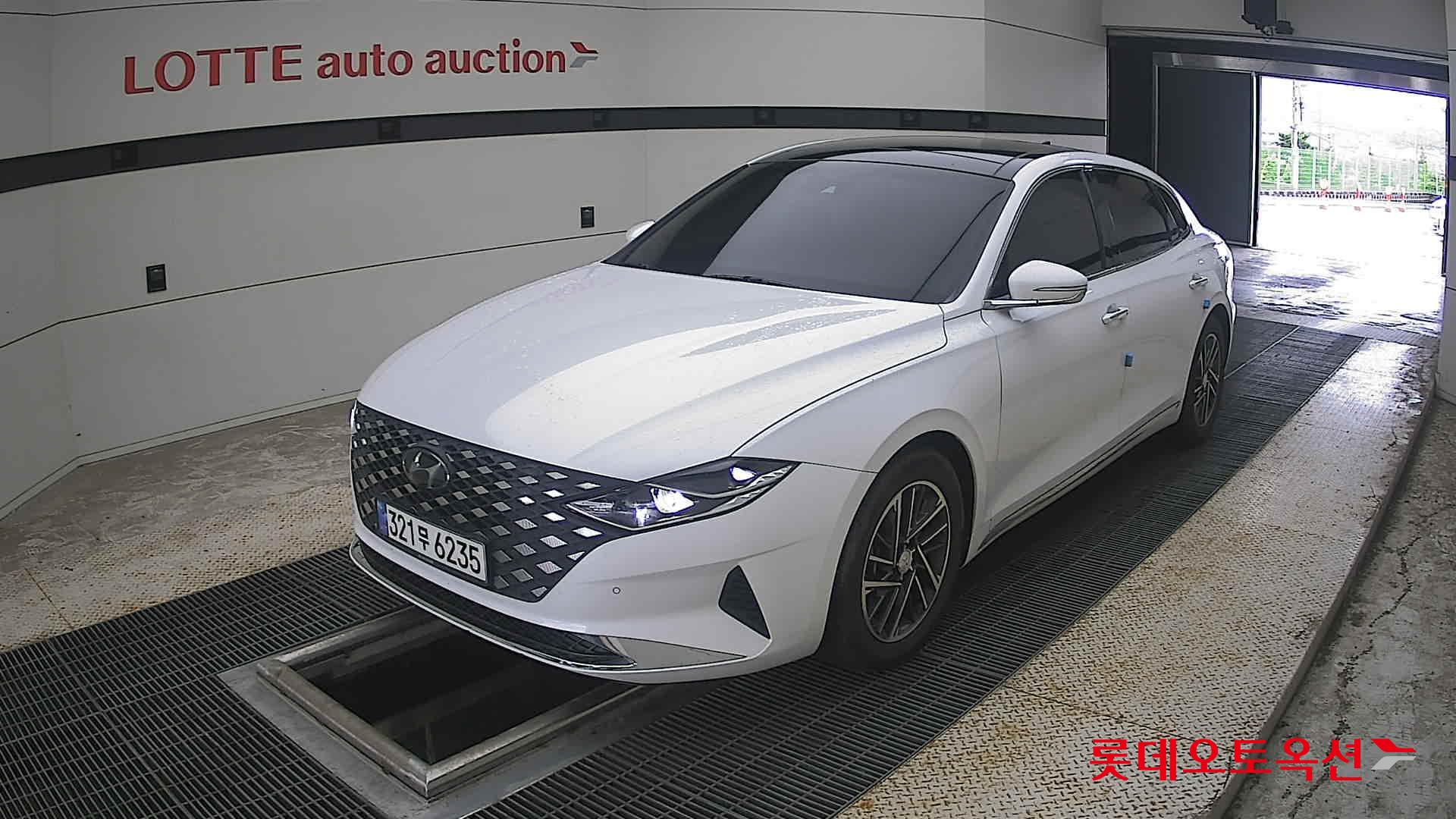2021 - hyundai grandeur